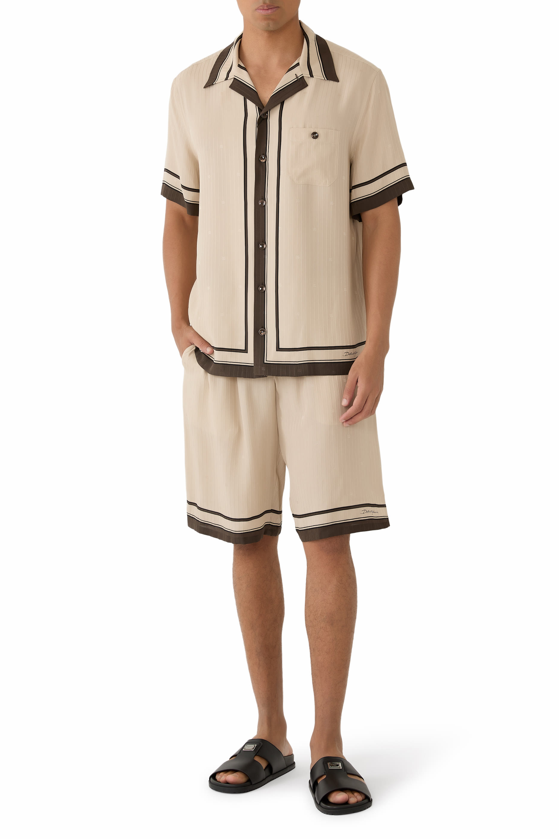 شورت بيرمودا بتصميم جامعي مخطط بشعار الماركة حرير