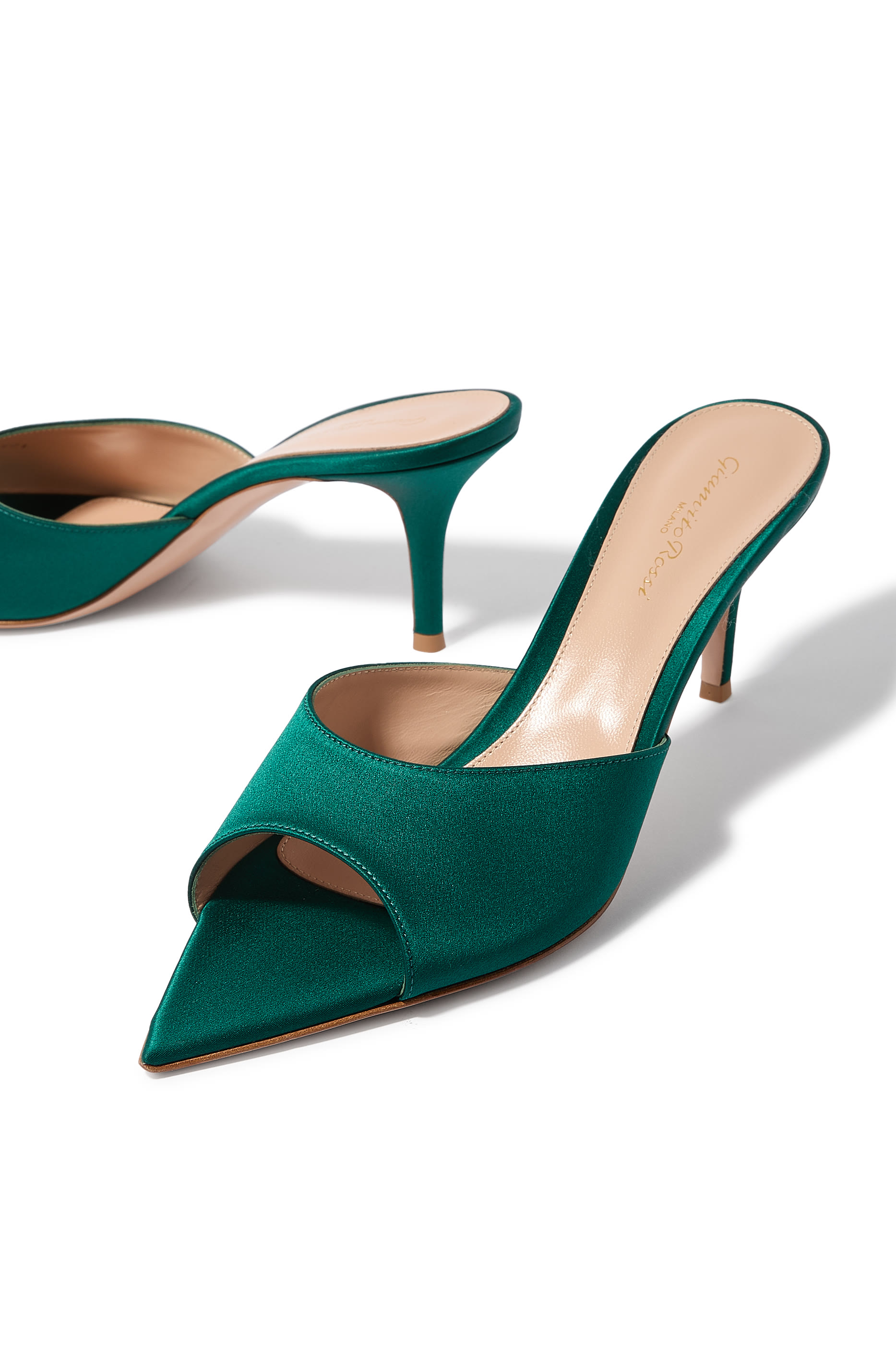 حذاء إيل 70 مفتوح من الخلف ستان