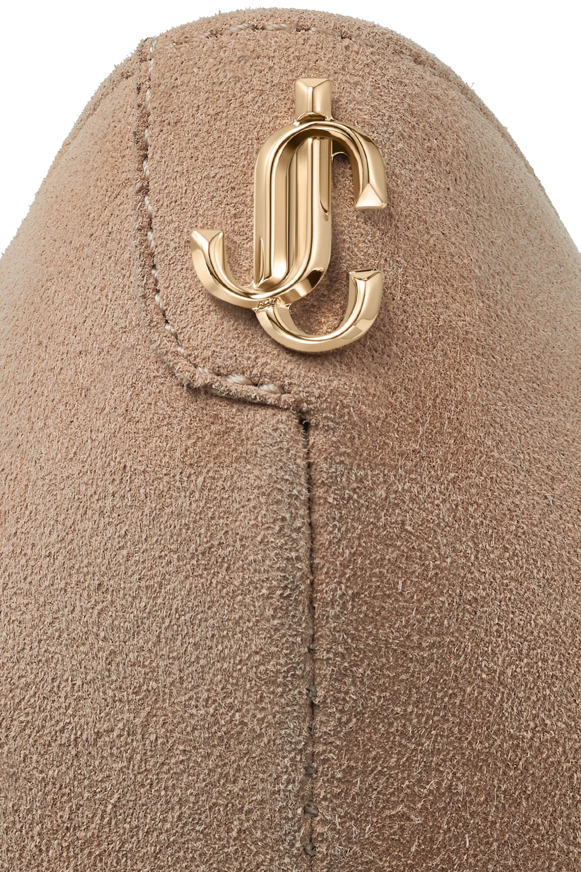 حذاء كلاسيك لوف 65 شمواه