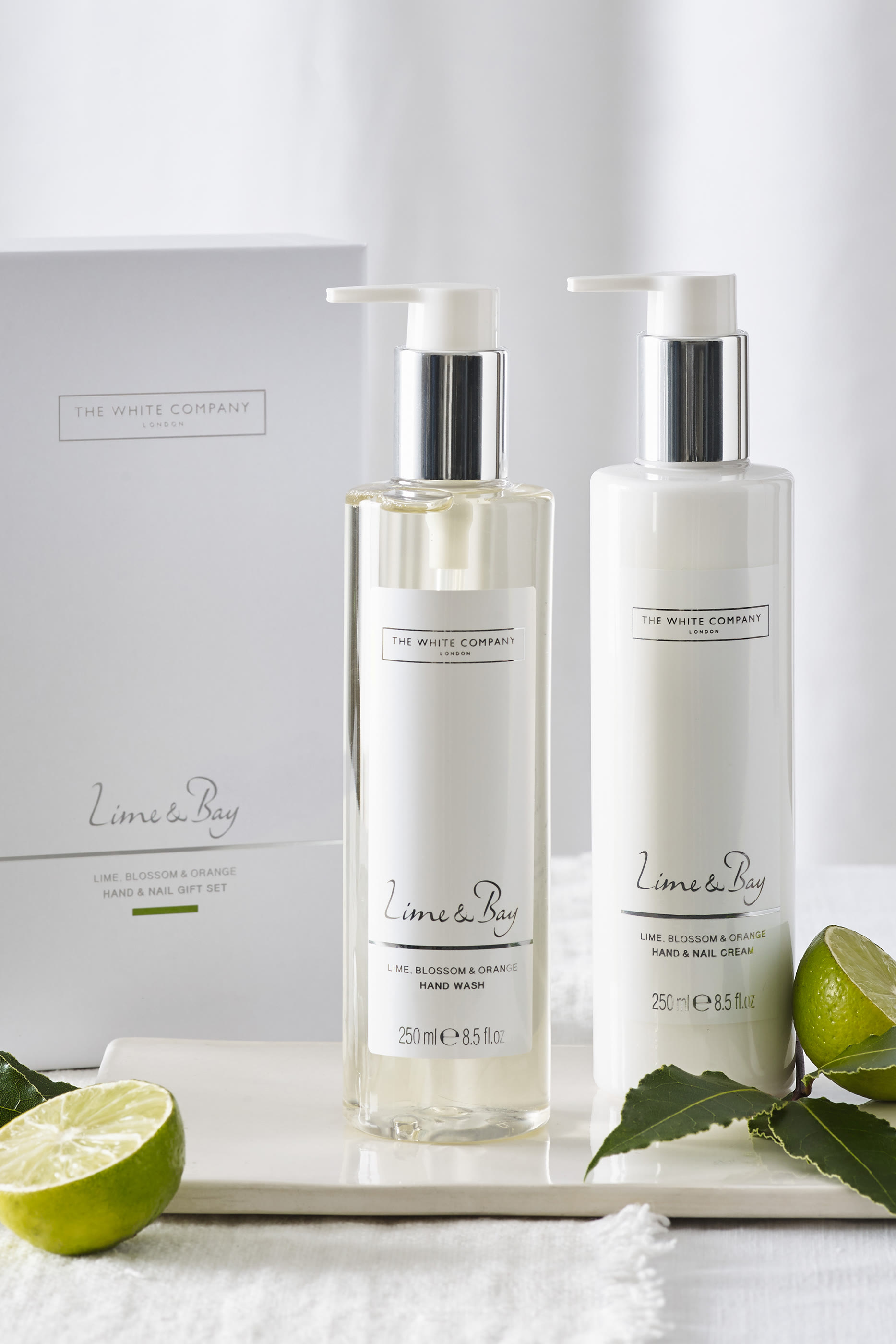 مجموعة هدايا لايم اند باي لليدين والأظافر