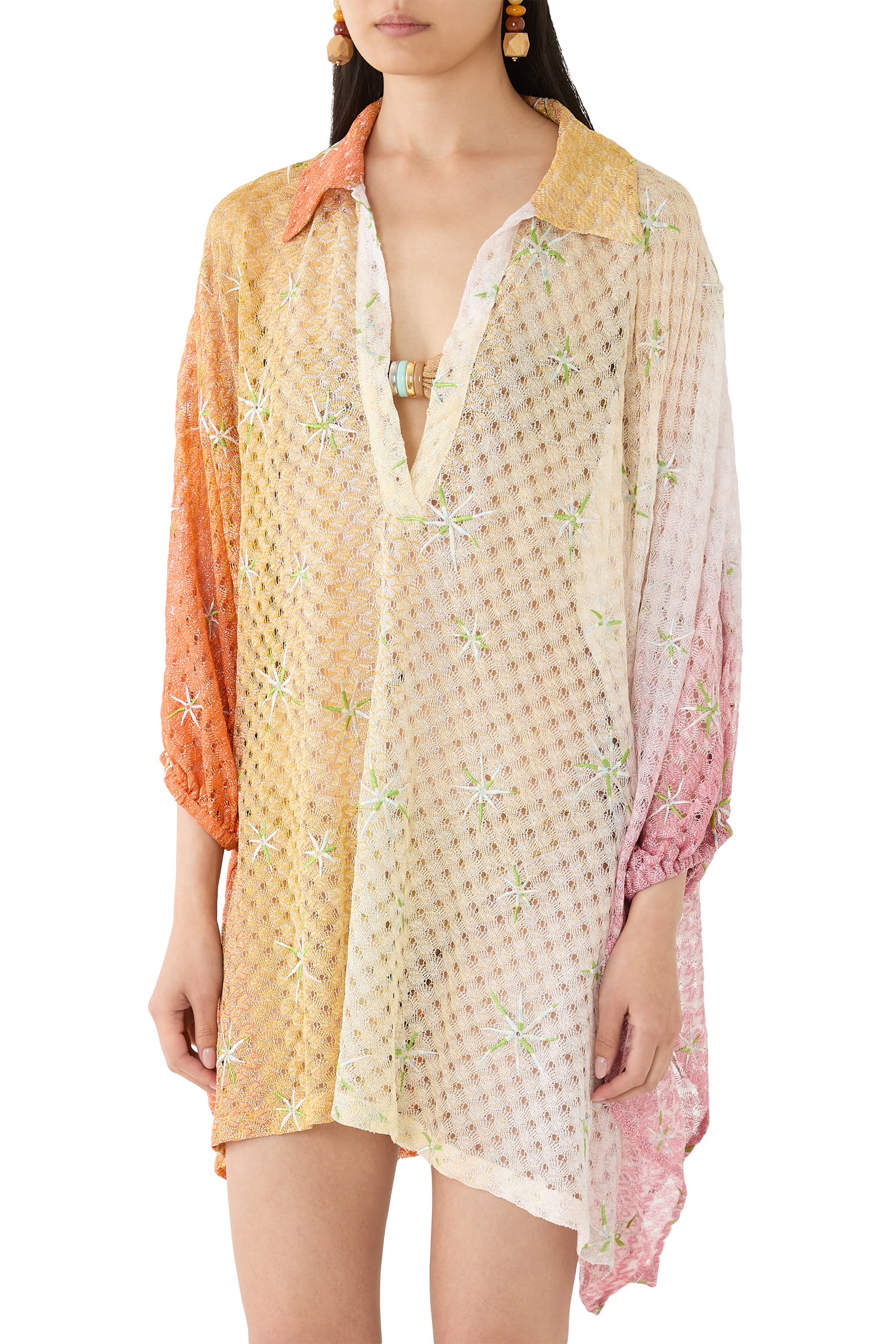 روب قصير للإرتداء فوق ملابس السباحة بتطريزات ونقشة شبكية