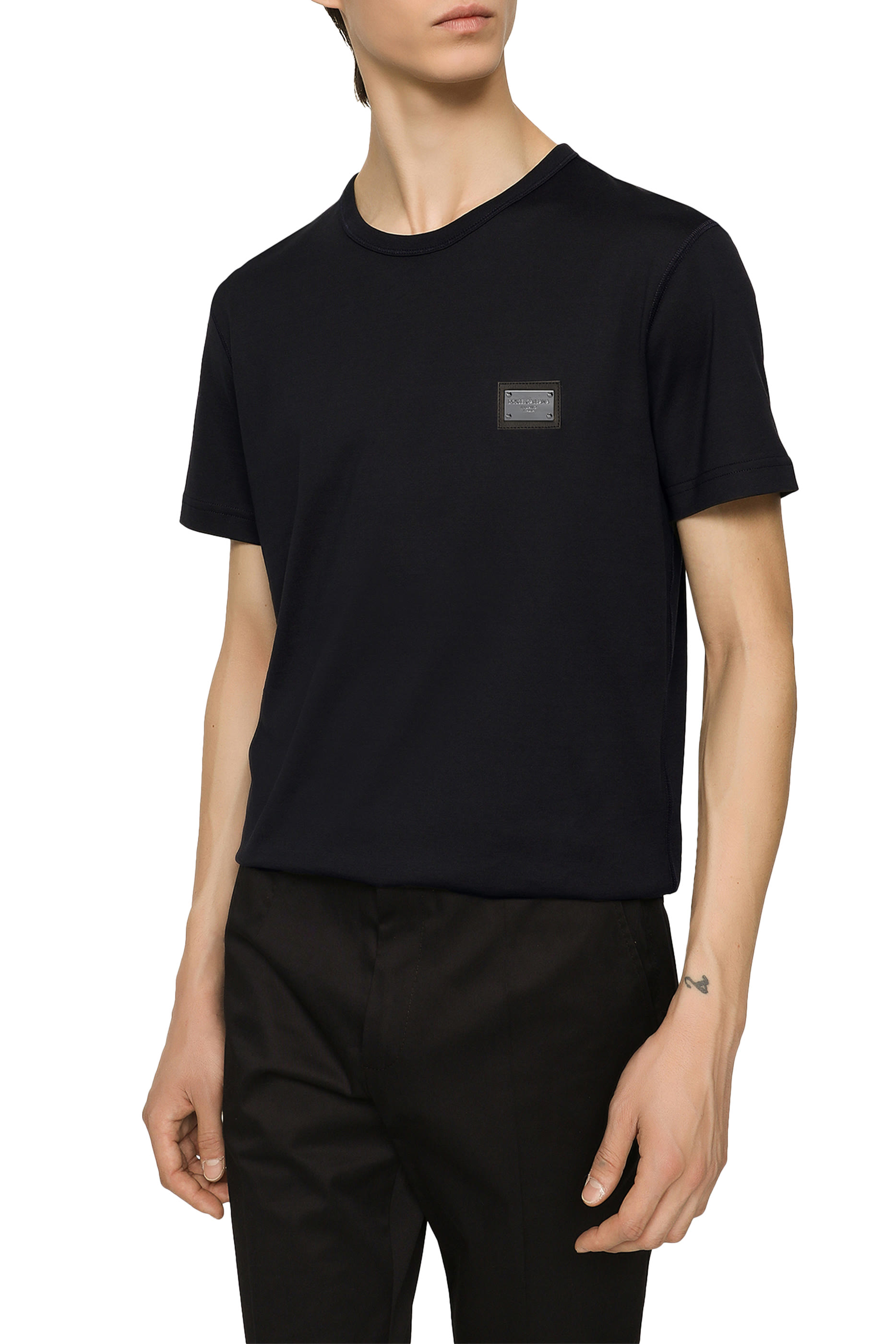 تيشيرت بشعار الماركة قطن