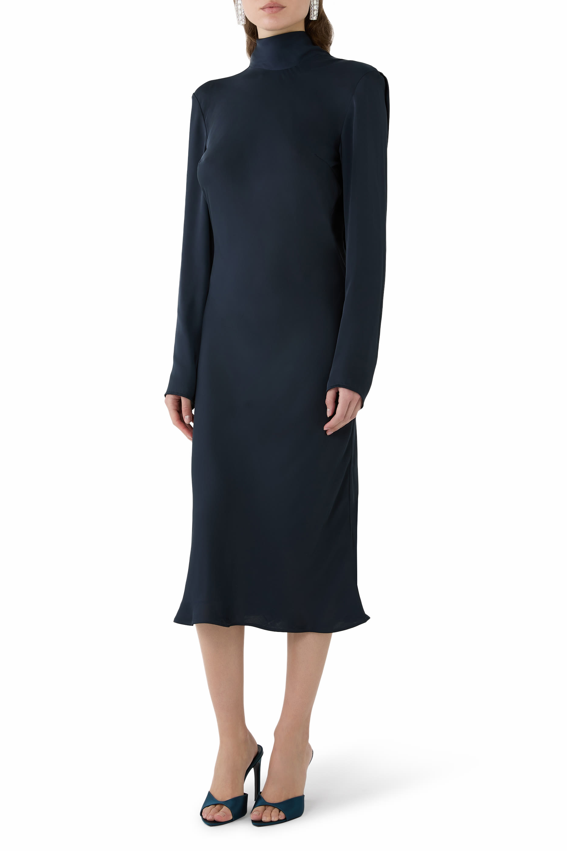 فستان بقصة مريحة متوسطة الطول ستان