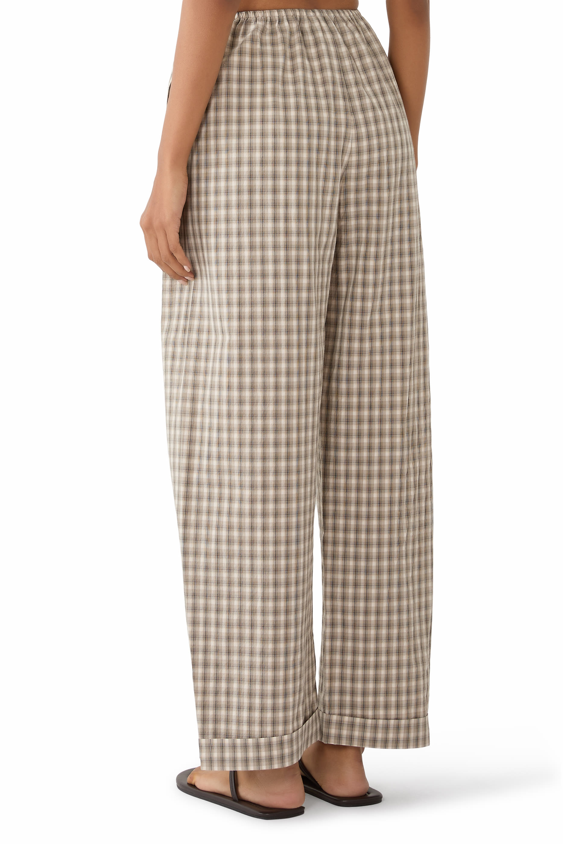 بنطال يايوي بنقشة مربعات