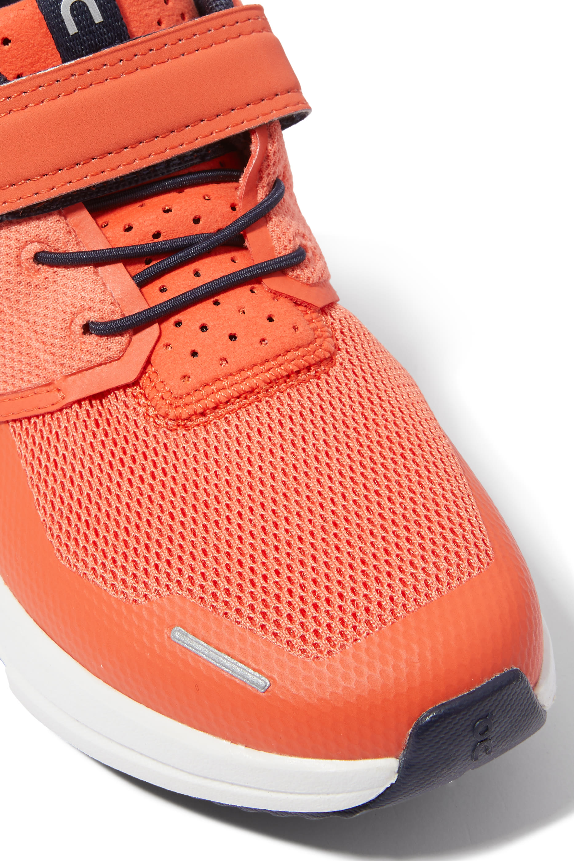 سنيكرز كلاود بلاي للأطفال