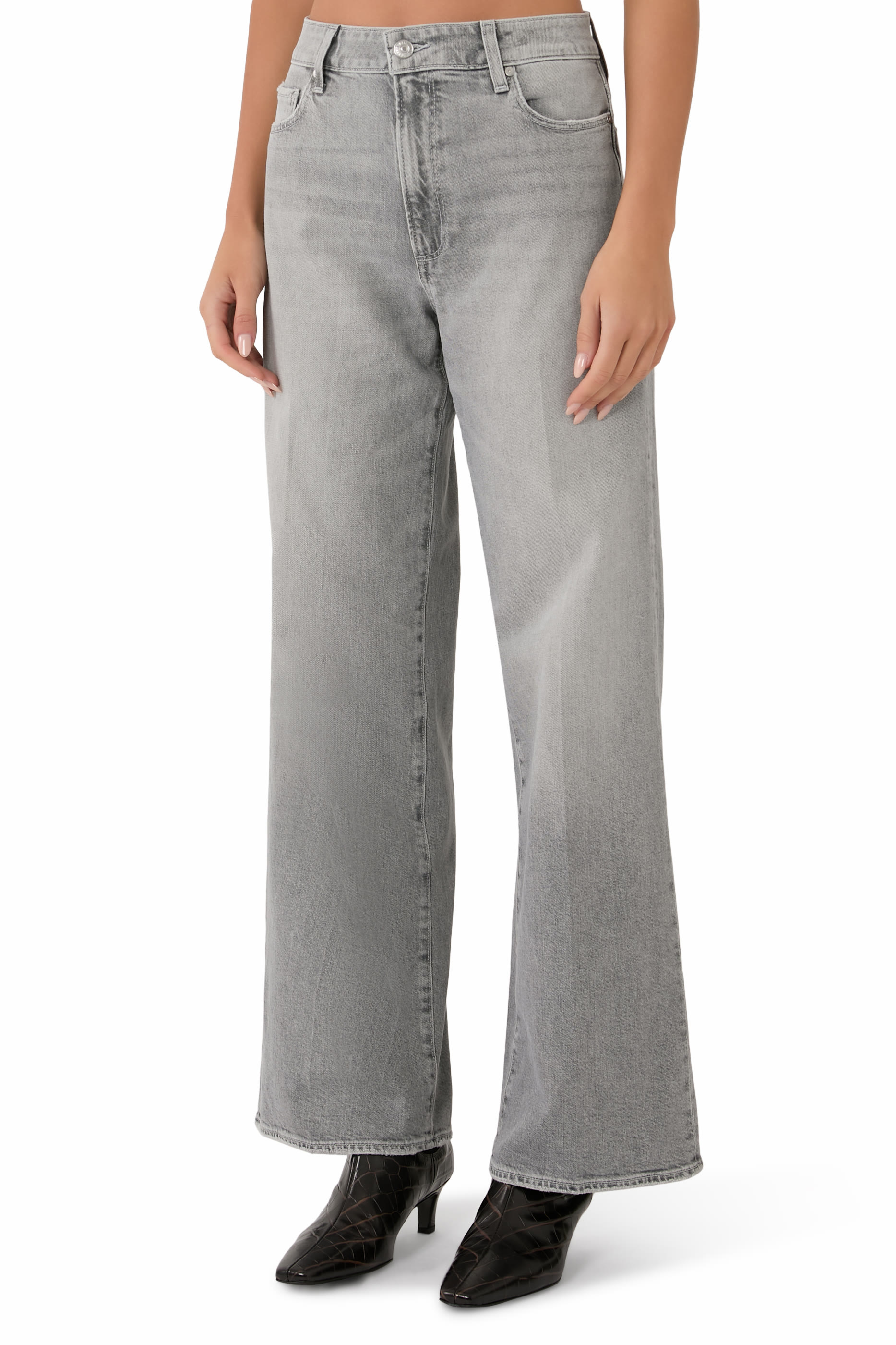 بنطال جينز أنيسا بقصة ساق واسعة