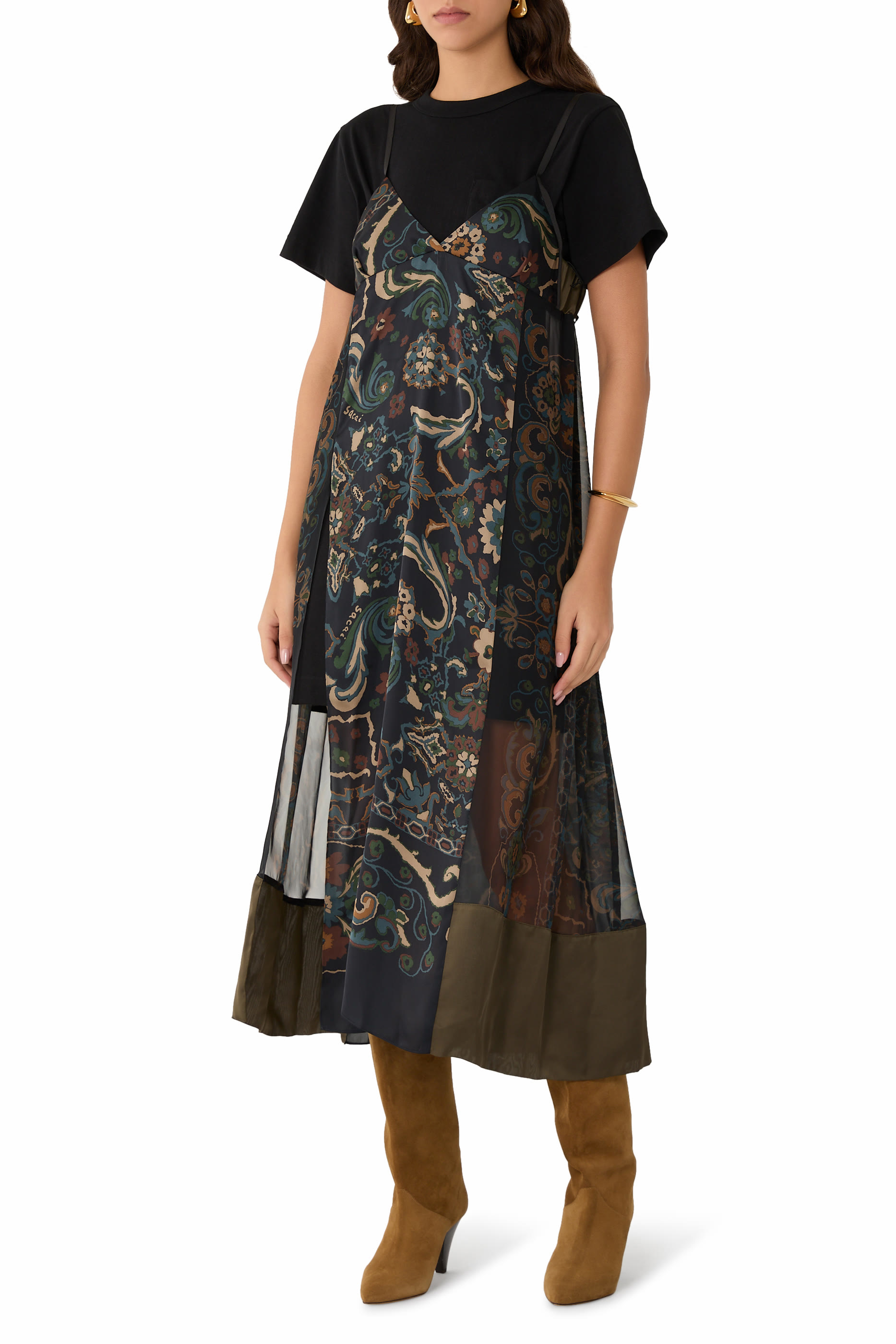 فستان بتصميم تيشيرت أوفرلاي بطبعة أزهار