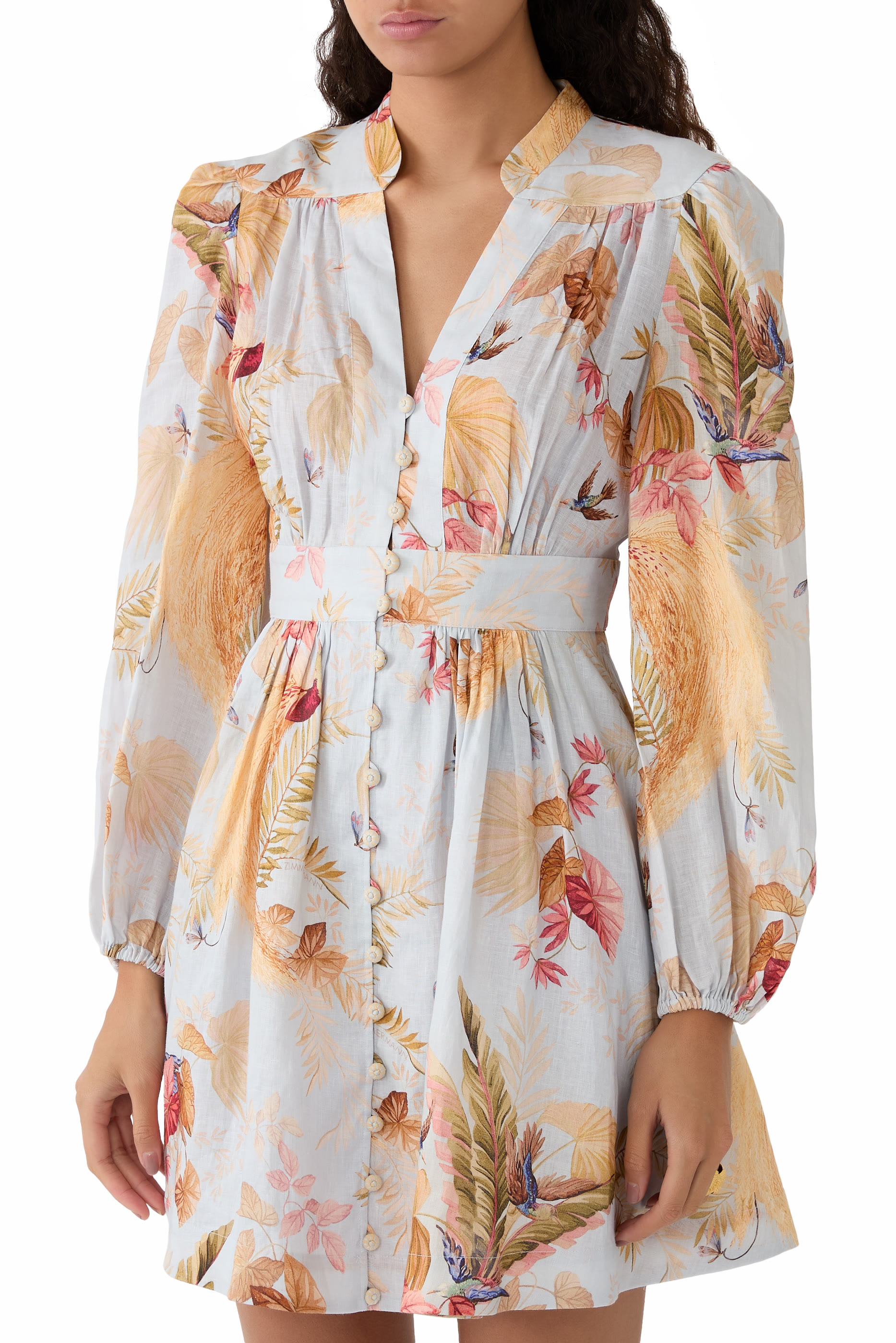 فستان أسيشن قصير بياقة عميقة