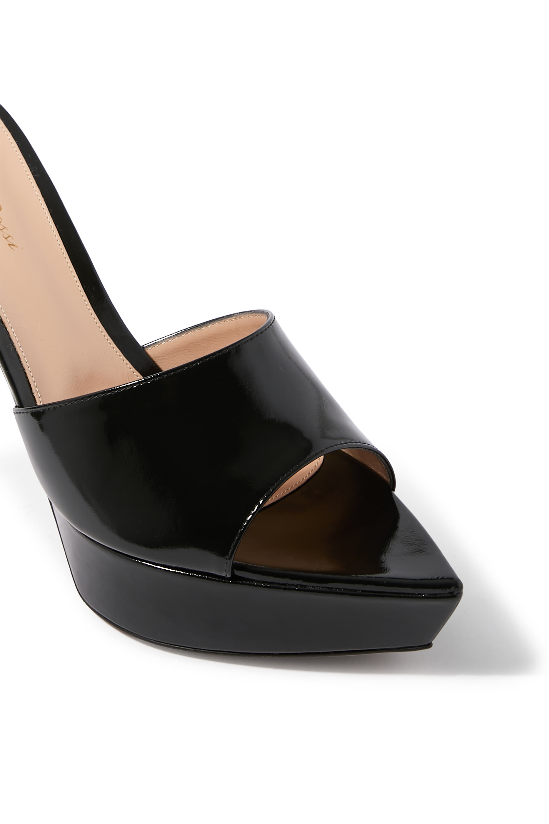 حذاء داشا 85 مفتوح من الخلف جلد لامع