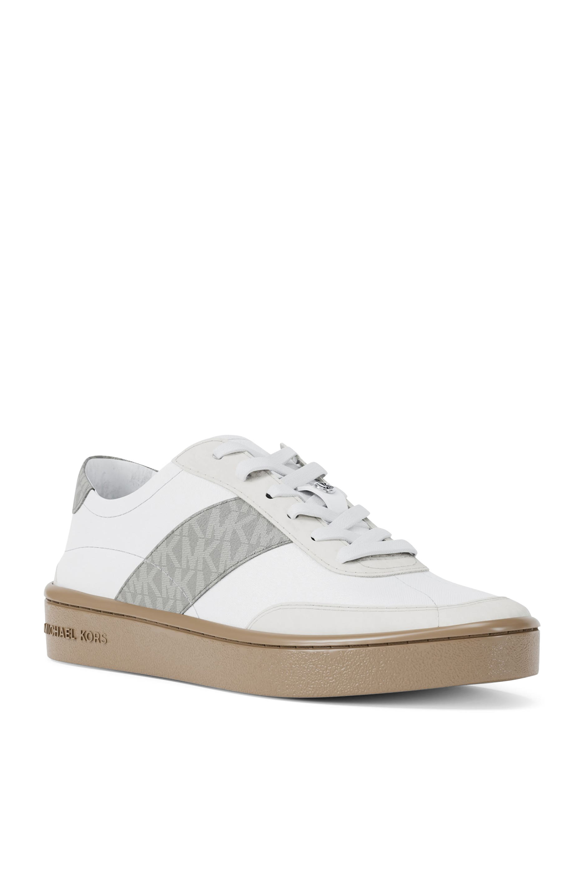 سنيكرز كايسي بشريط شعار الماركة