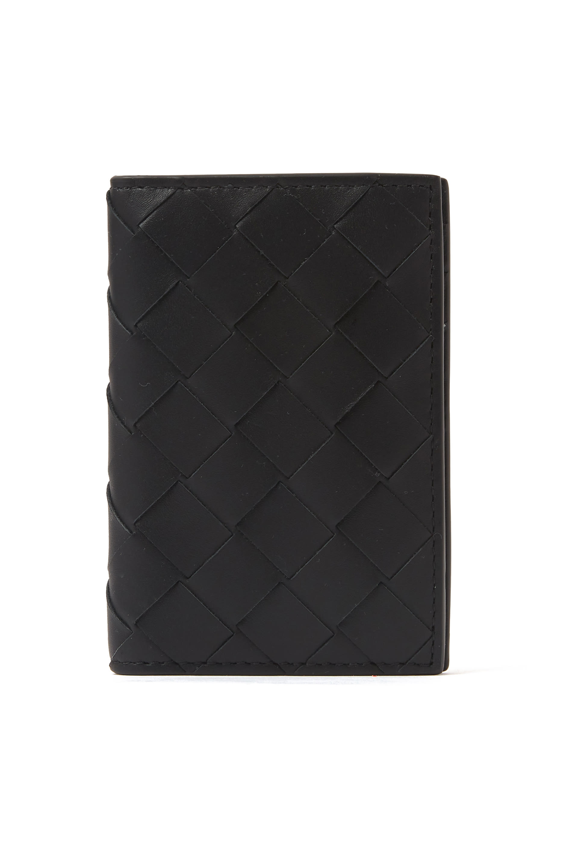 حافظة بطاقات ثنائية الطي بتصميم مجدول