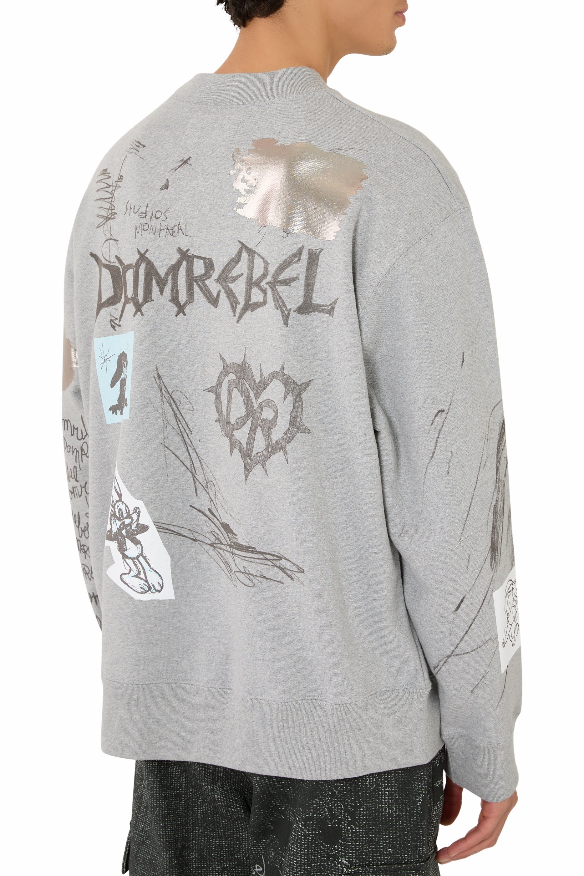 سويت شيرت بنقشات بتصميم جامعي