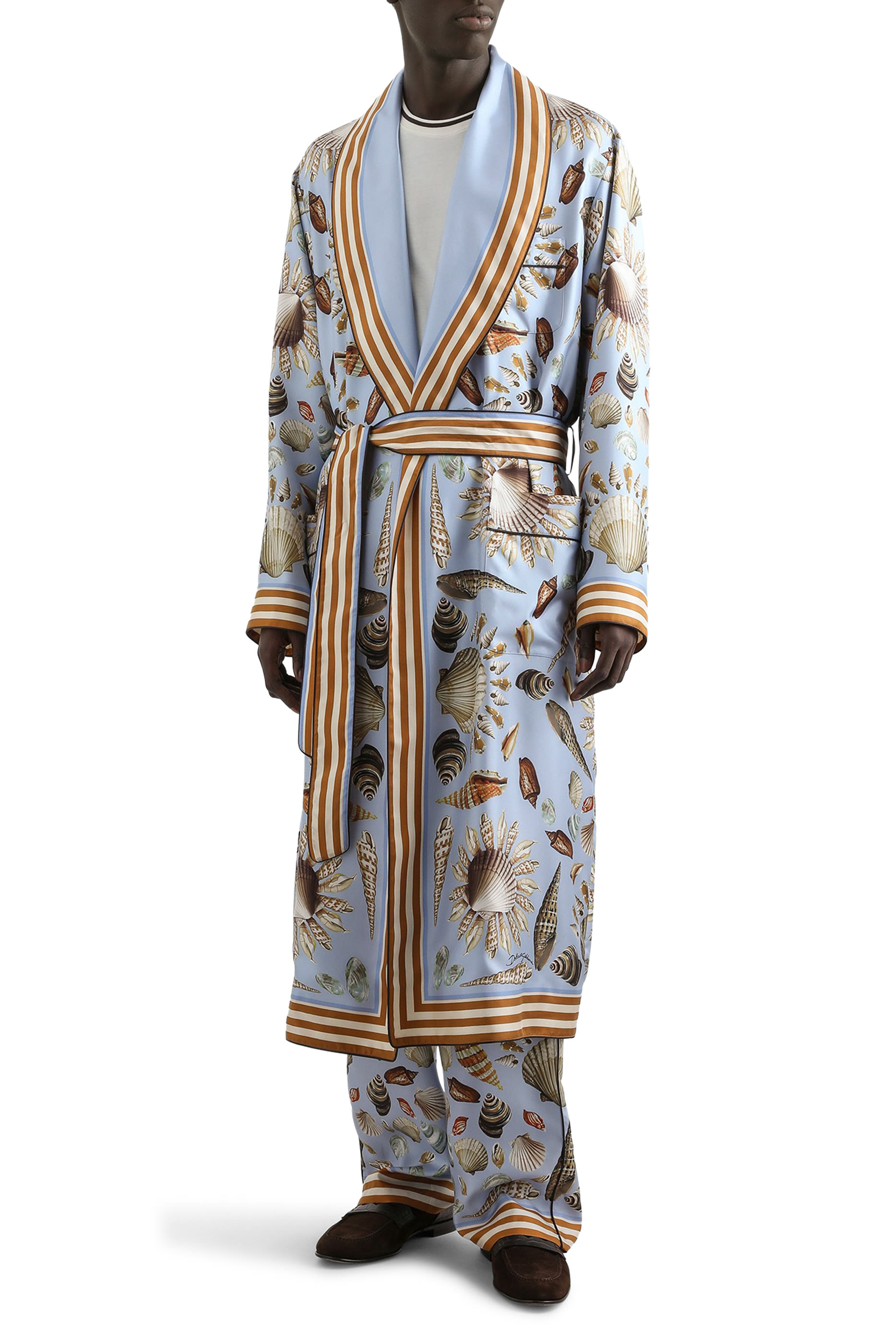 تيشيرت بشعار الماركة قطن