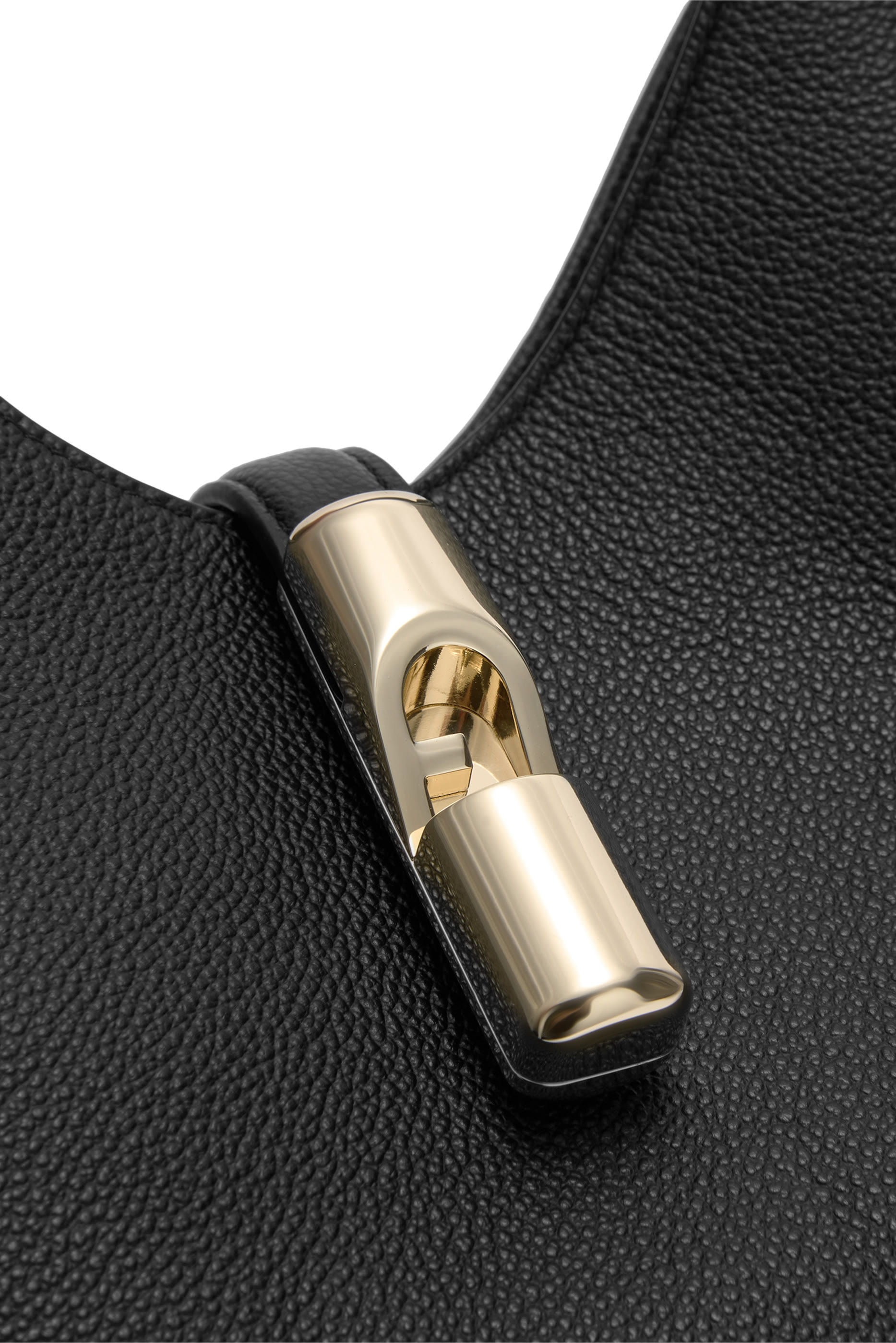 حقيبة كتف غوتشيا صغيرة