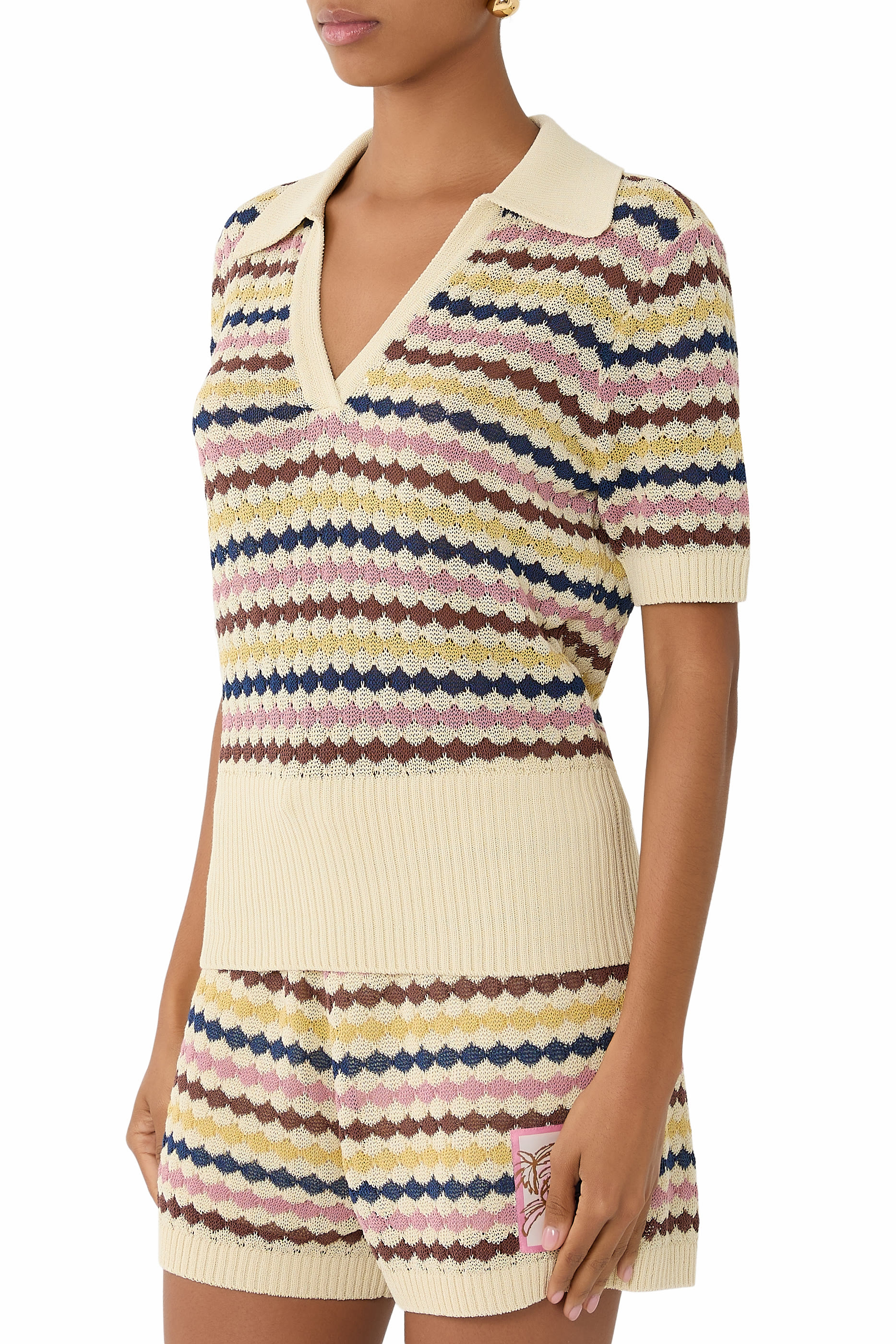 قميص بولو أوايكن منسوج بتفاصيل صدفية