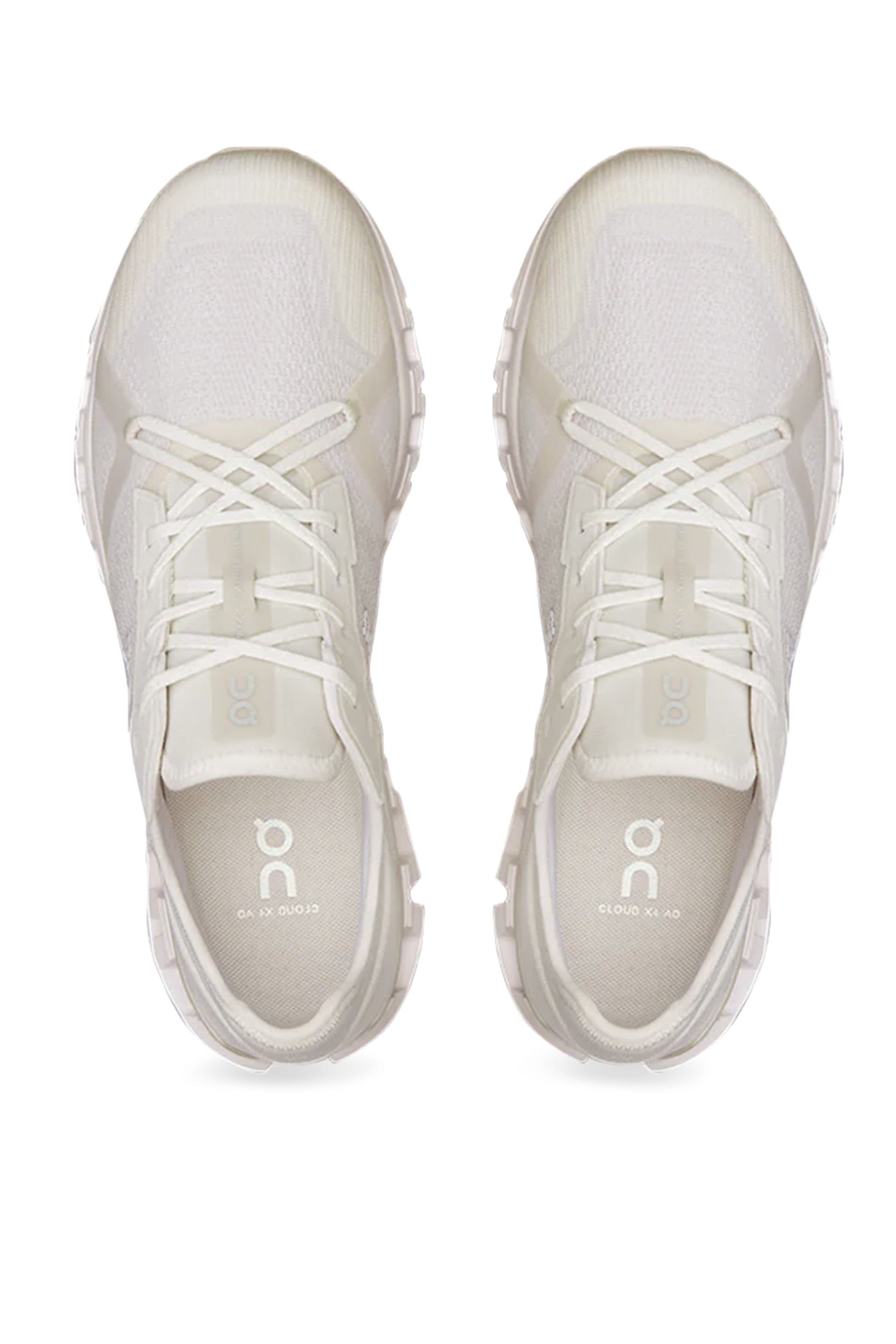 سنيكرز كلاود 4 ايه دي للرجال