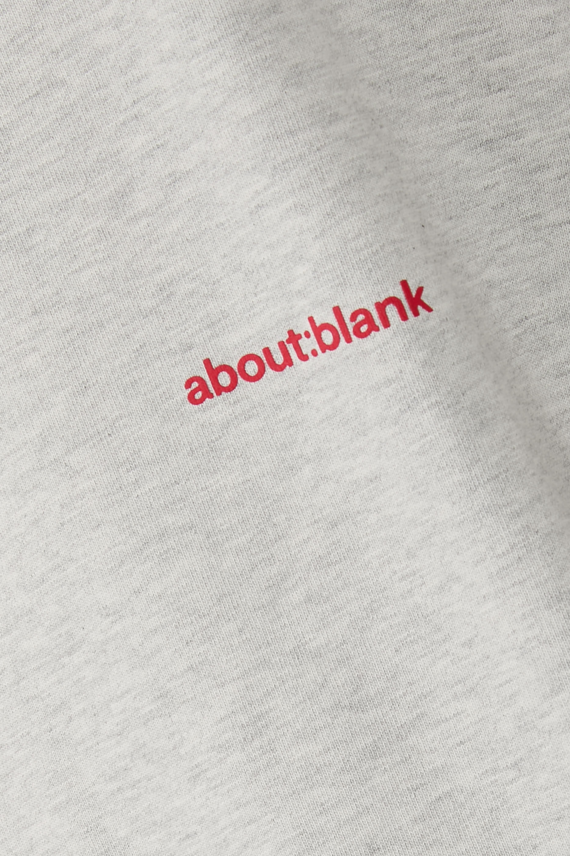 تيشيرت بقصة مربعة