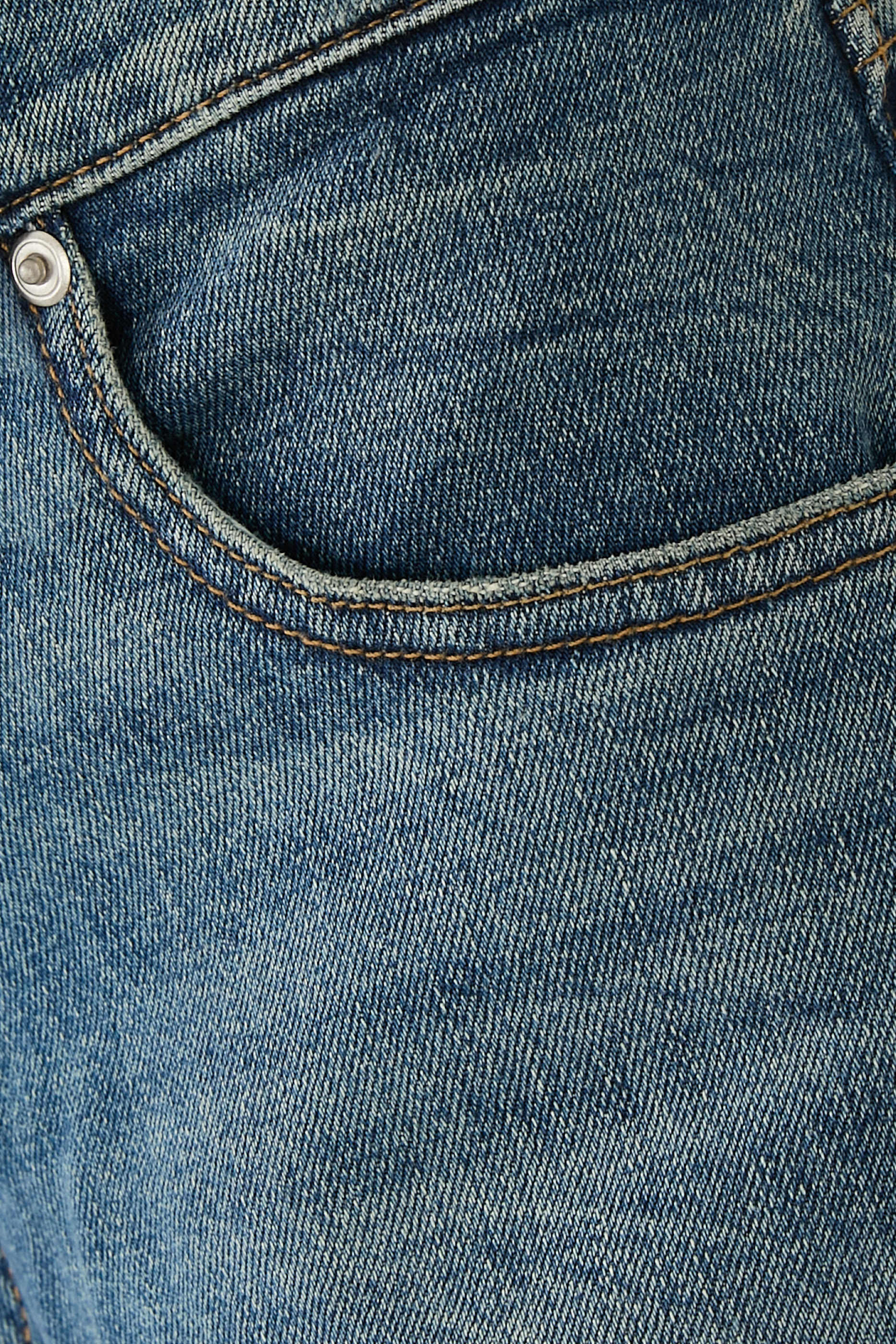 بنطال جينز غود ستاندرد بقصة مستقيمة