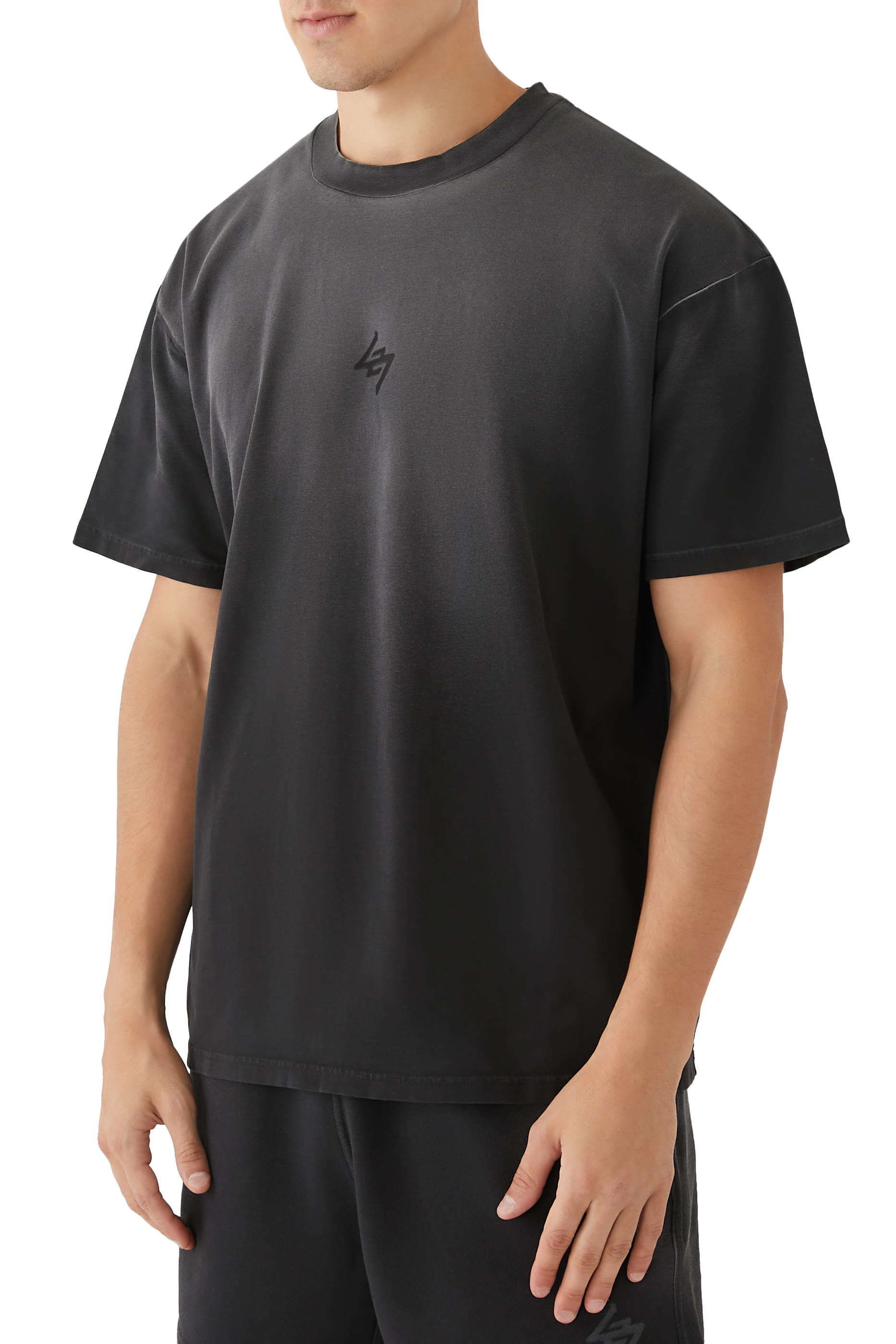 تيشيرت موشن 247 بقصة فضفاضة