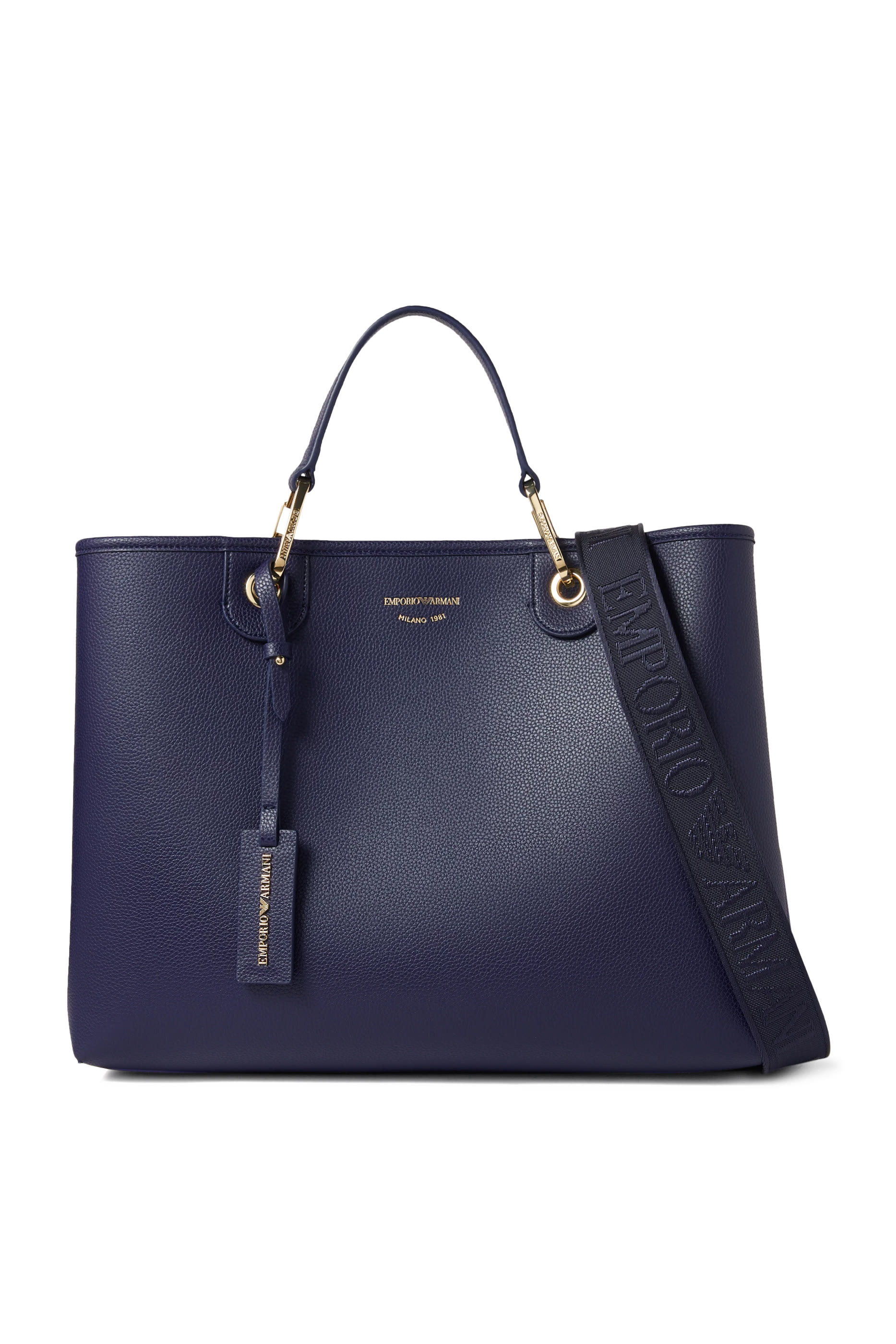 حقيبة يد مزينة بشعار الماركة