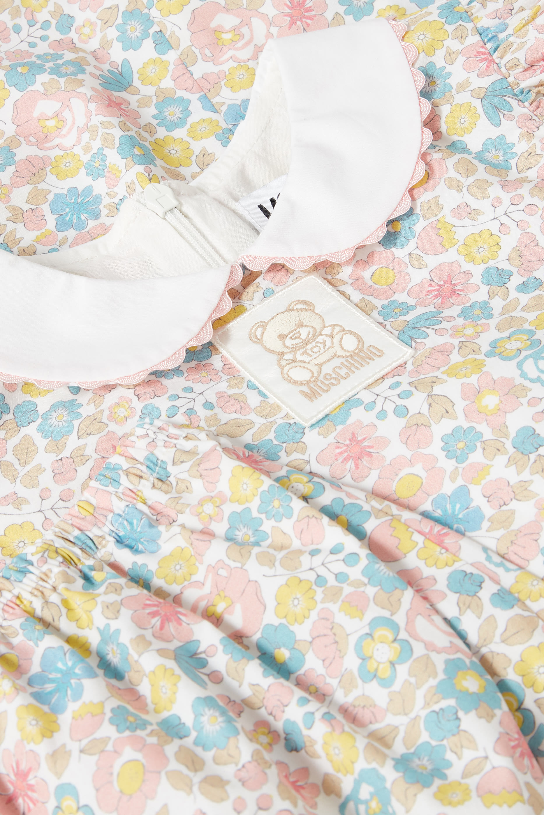 طقم فستان بنقشة زهور وسروال داخلي للأطفال