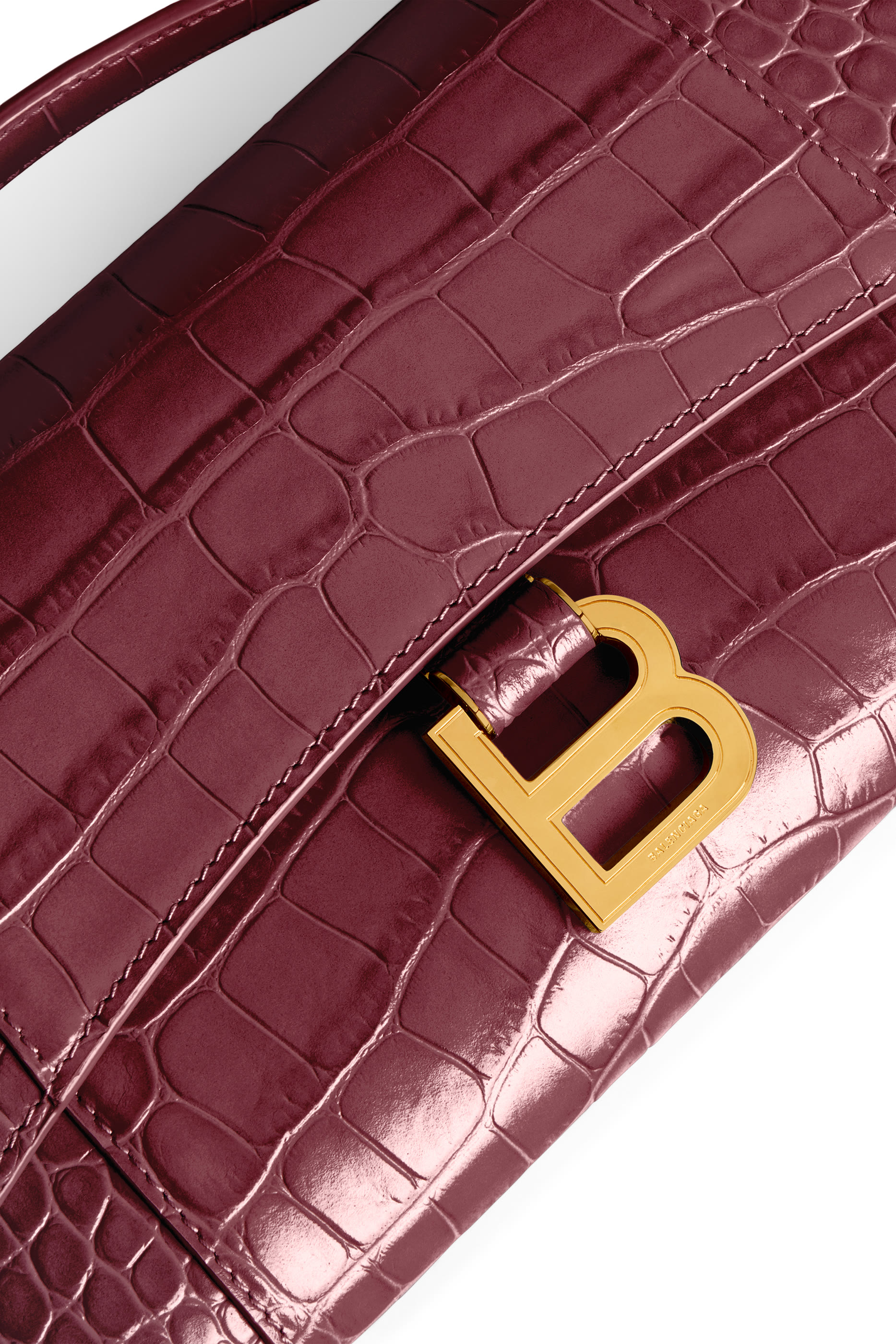 حقيبة اورغلاس صغيرة بيد علوية