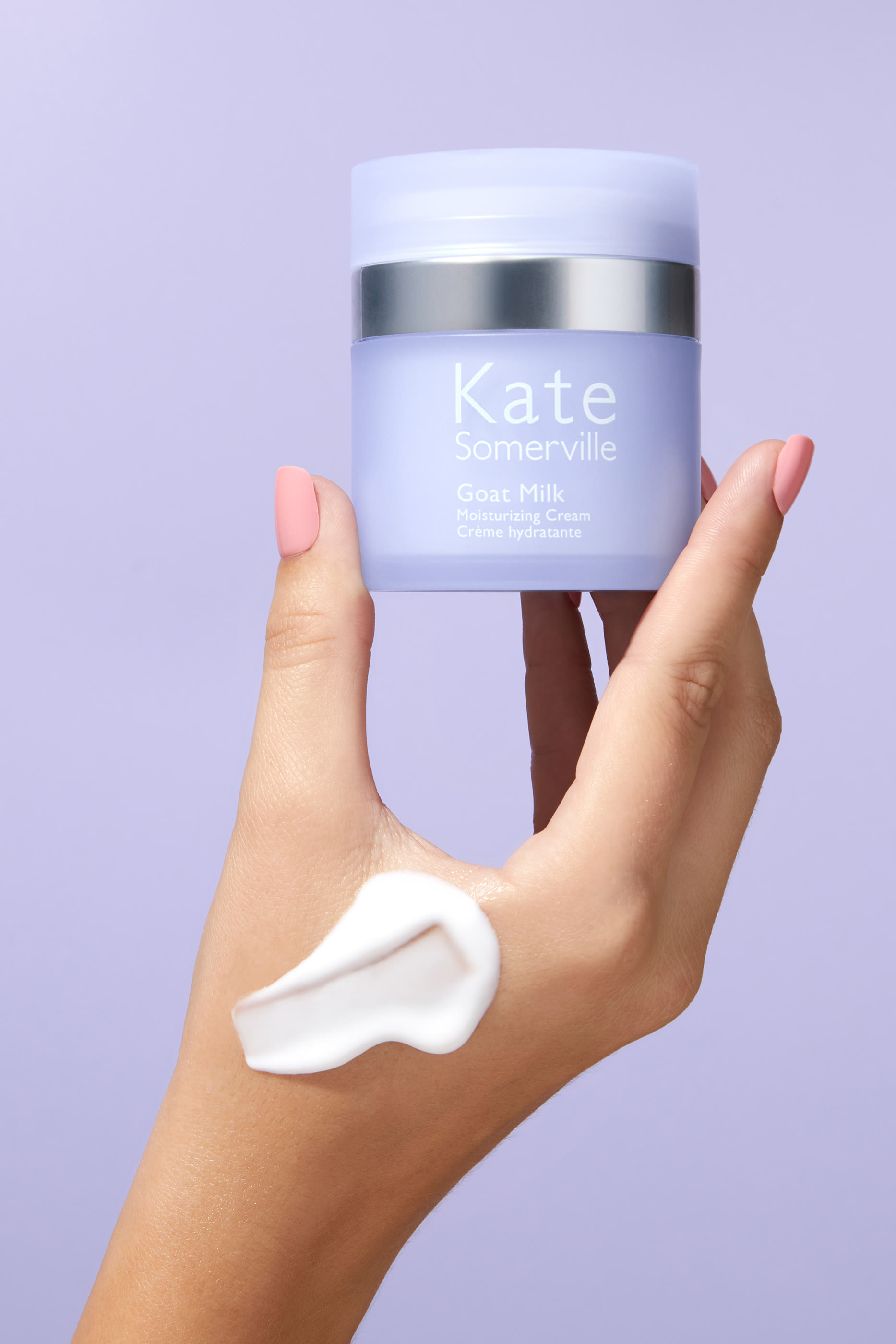 كريم مرطب بحليب الماعز