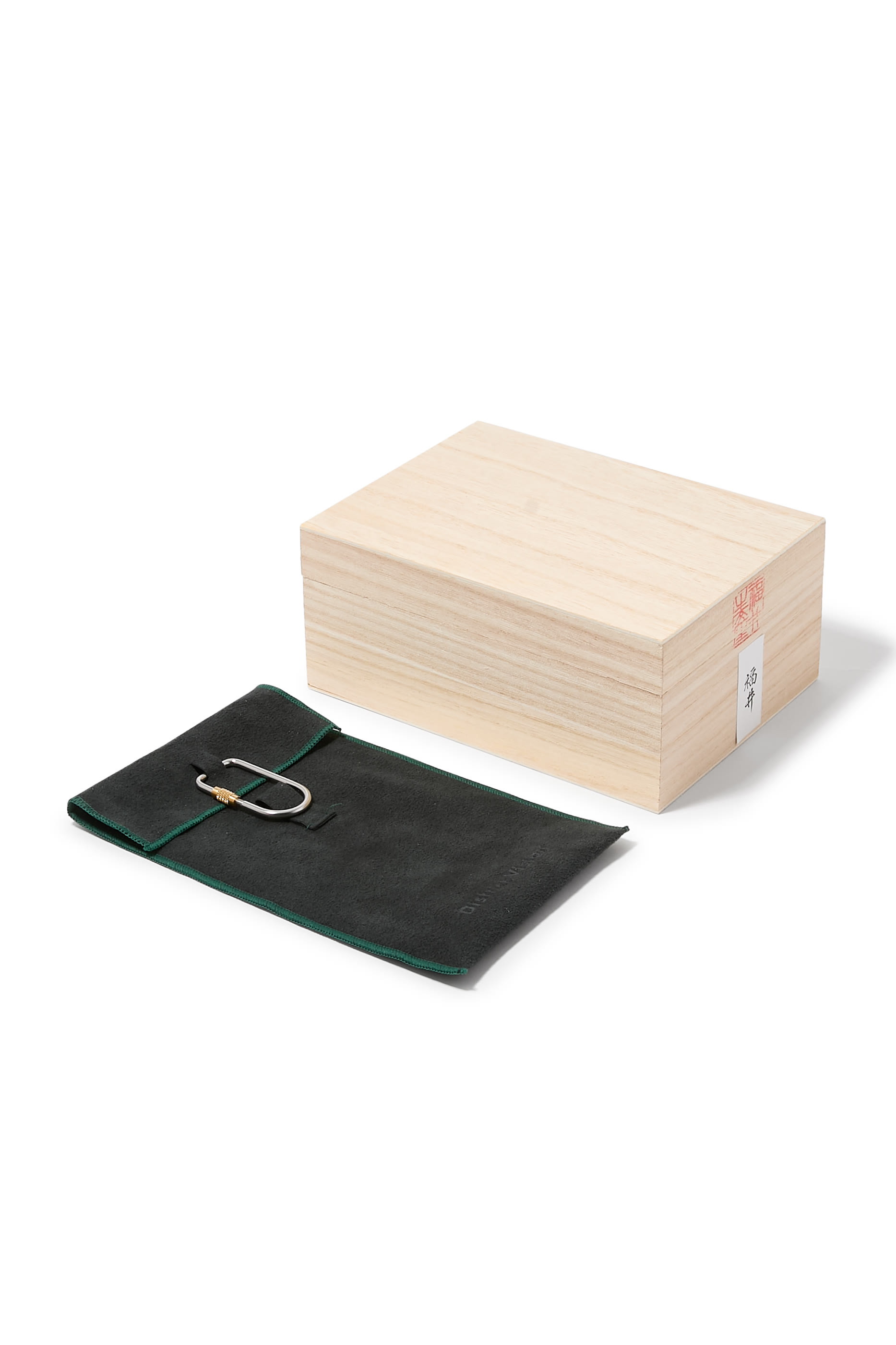 نظارة شمسة جونيا ريسر دي في + بي أي أف