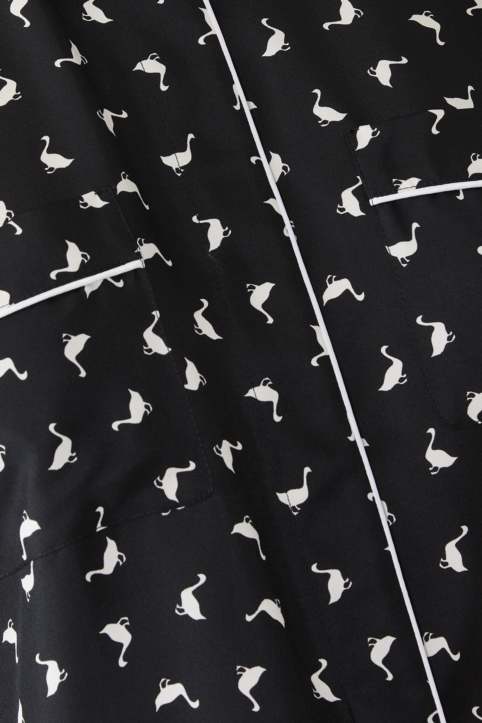 قميص بطبعات حرير