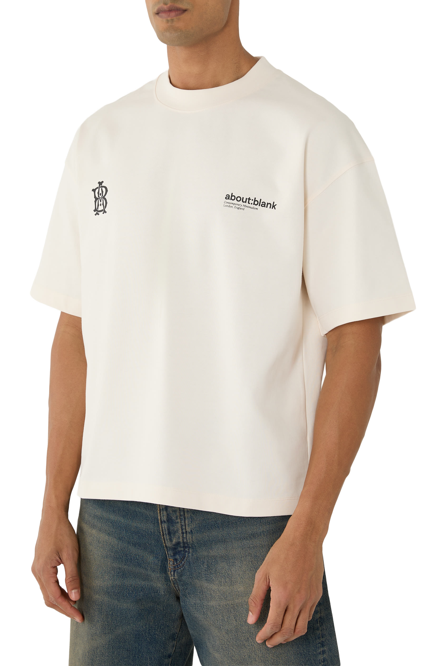 تيشيرت بشعاري الماركة