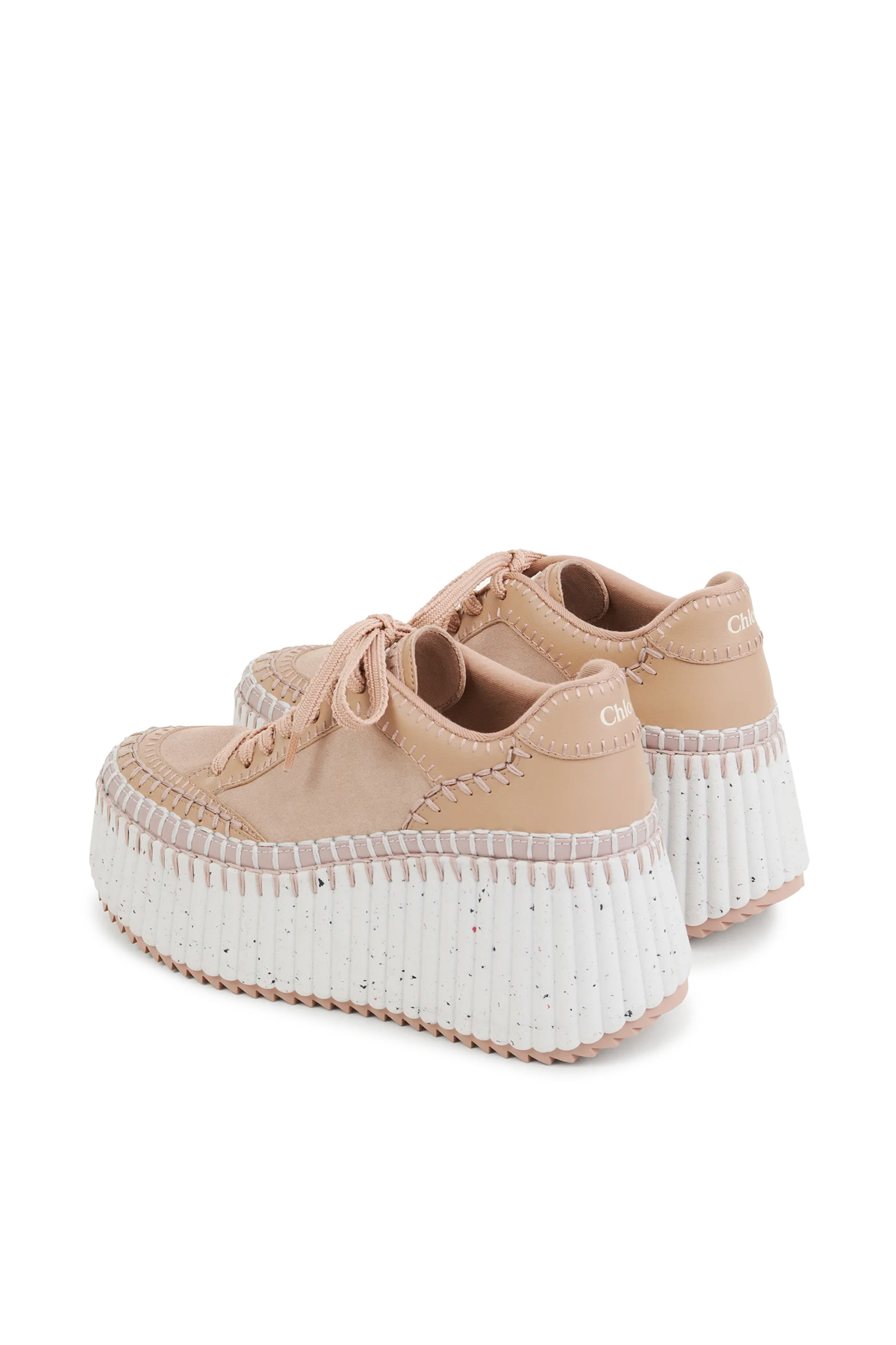 سنيكرز ناما بنعل سميك