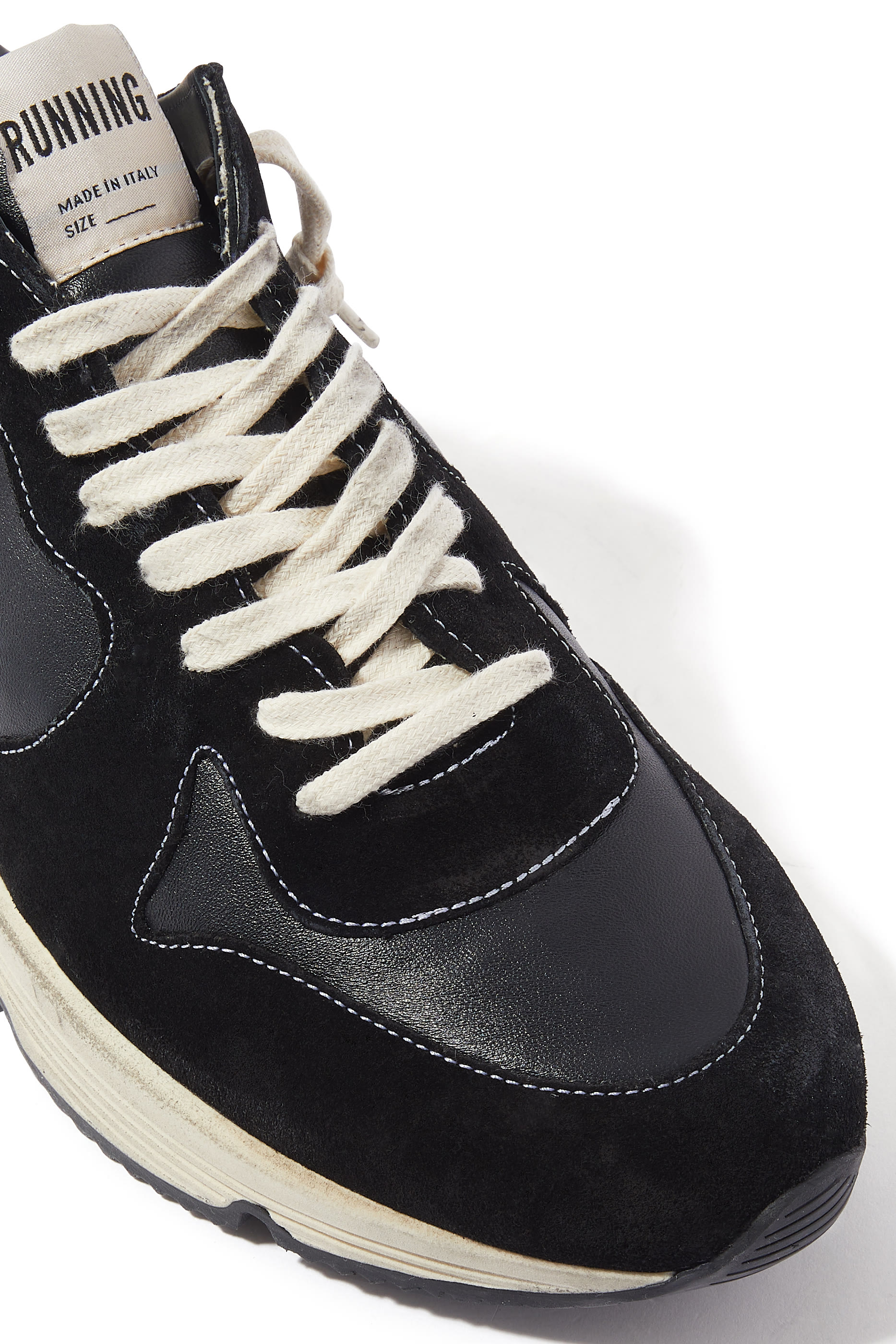 سنيكرز جري بنعل سميك جلد