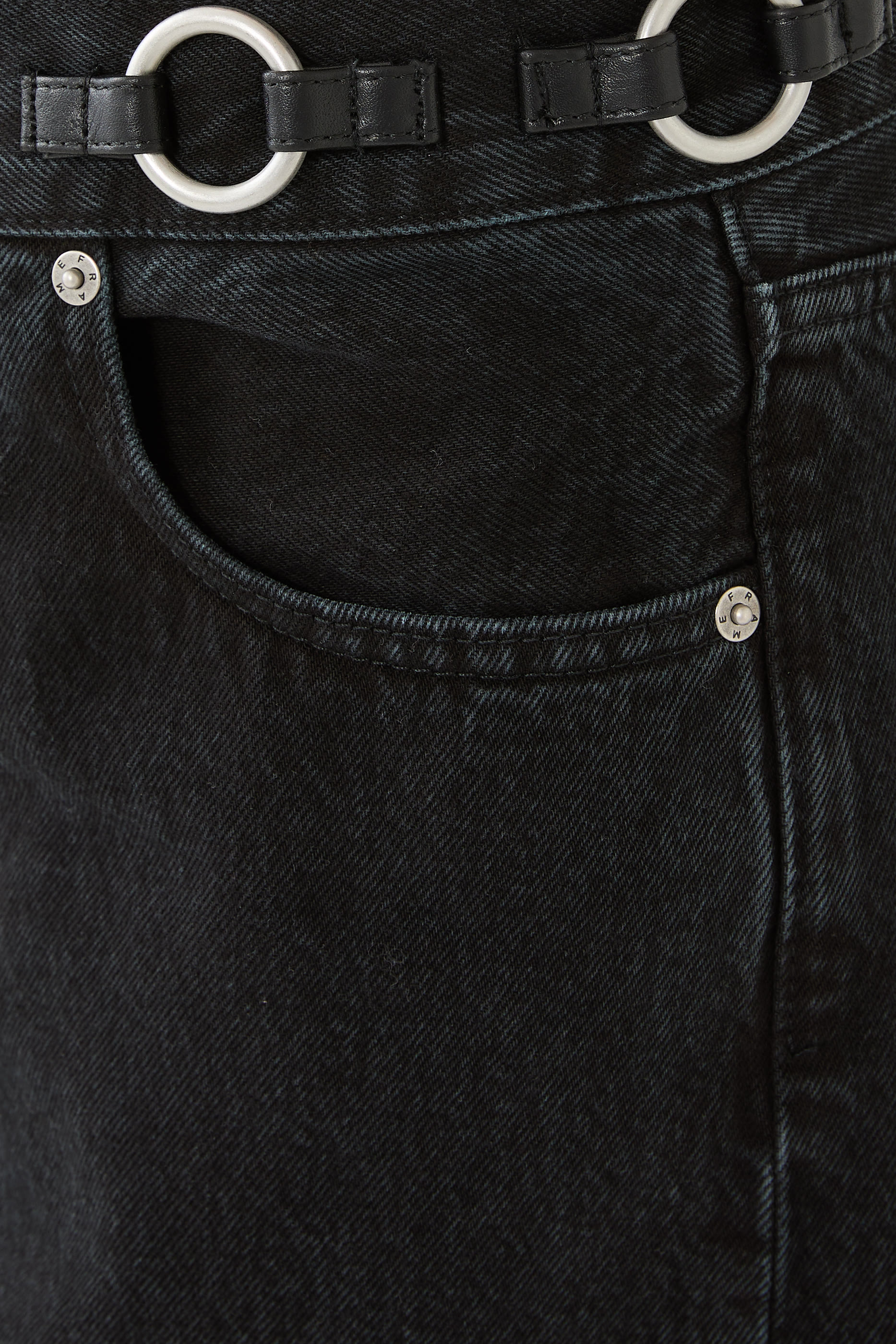 بنطال جينز سترول بحلي بتصميم حرف O