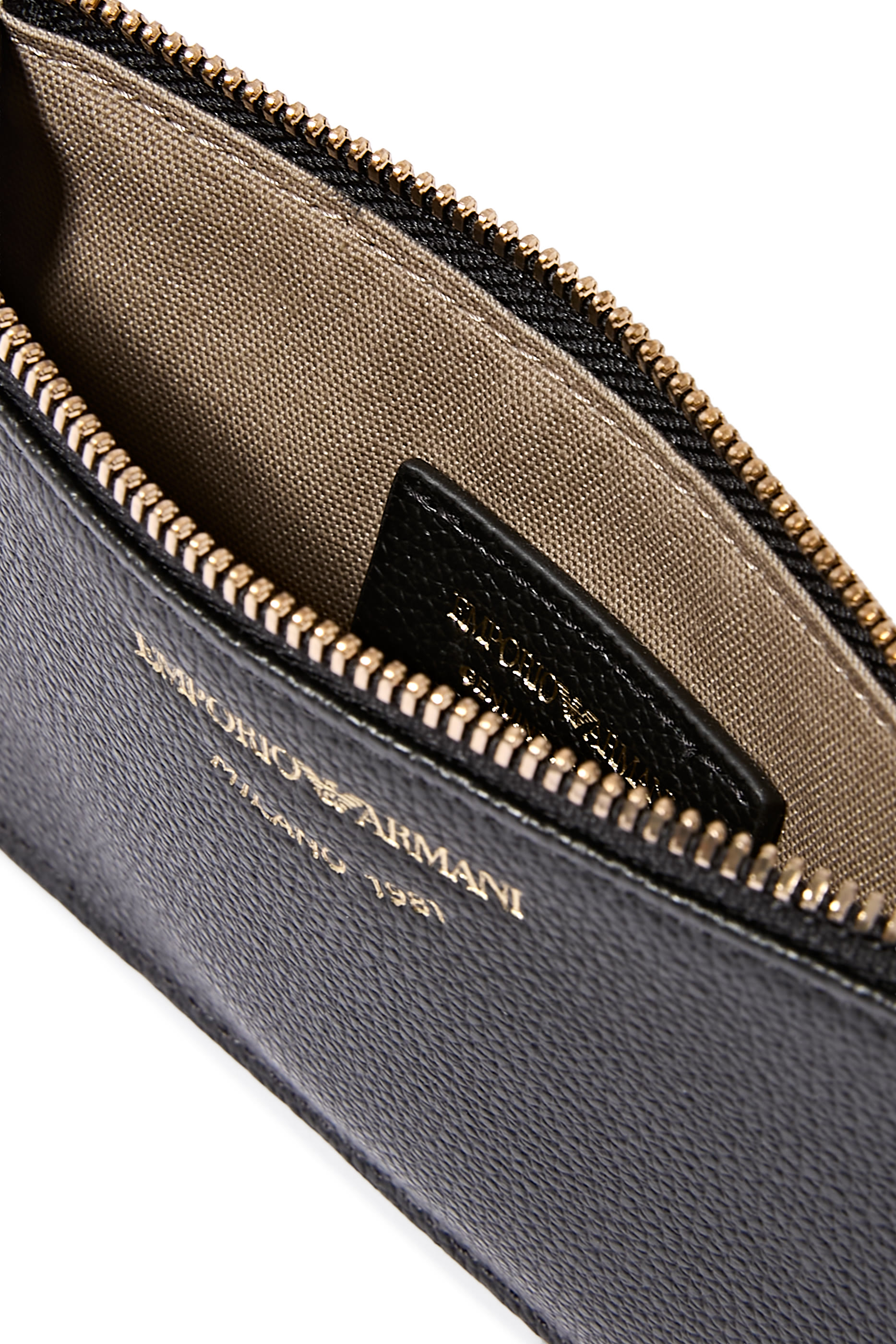 حافظة بطاقات بسحاب جلد بارز الملمس