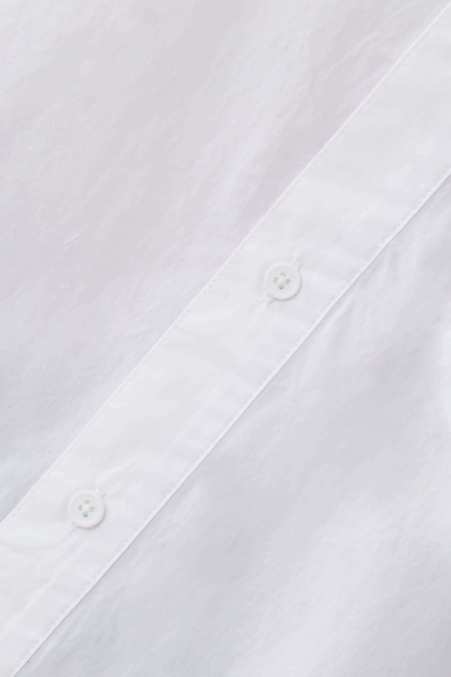 قميص جيانت بأكمام طويلة