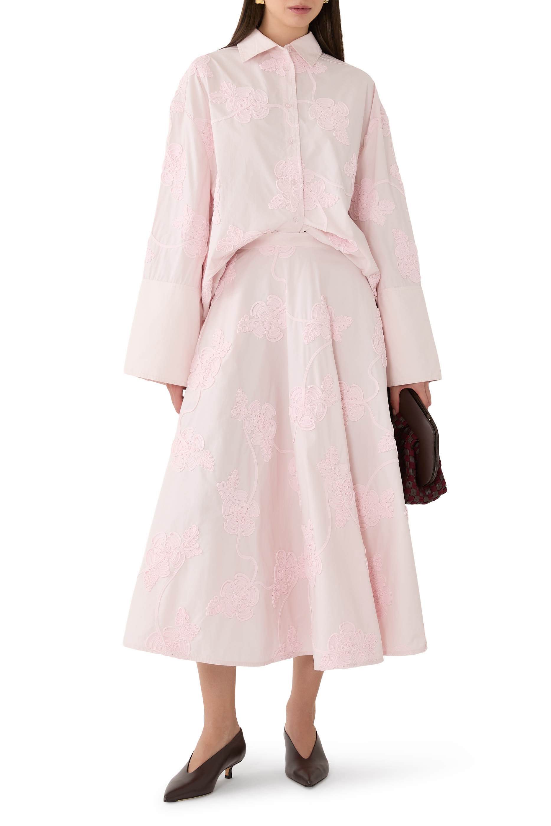 تنورة طويلة بنقشة أزهار