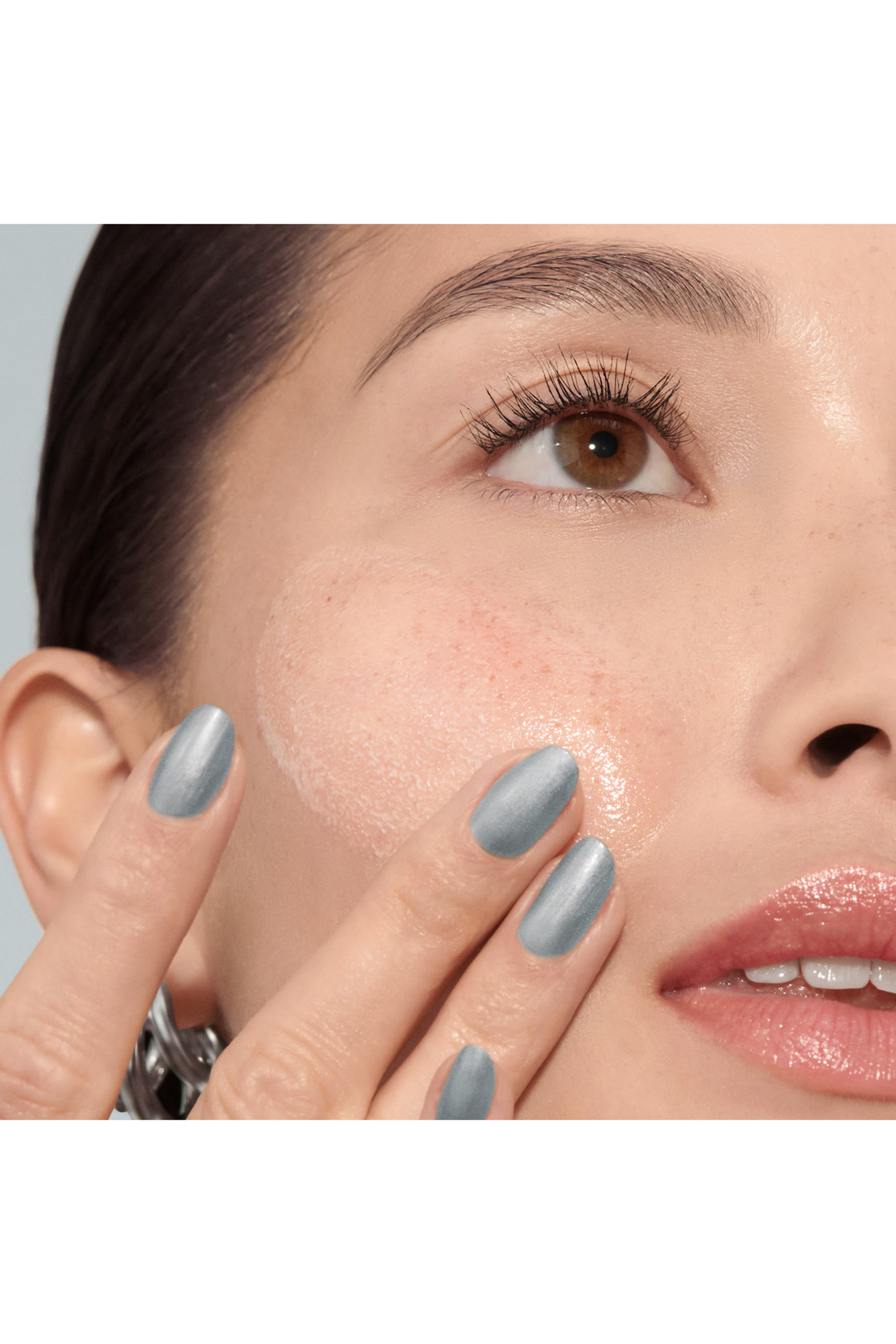 زيت منظف مهدئ