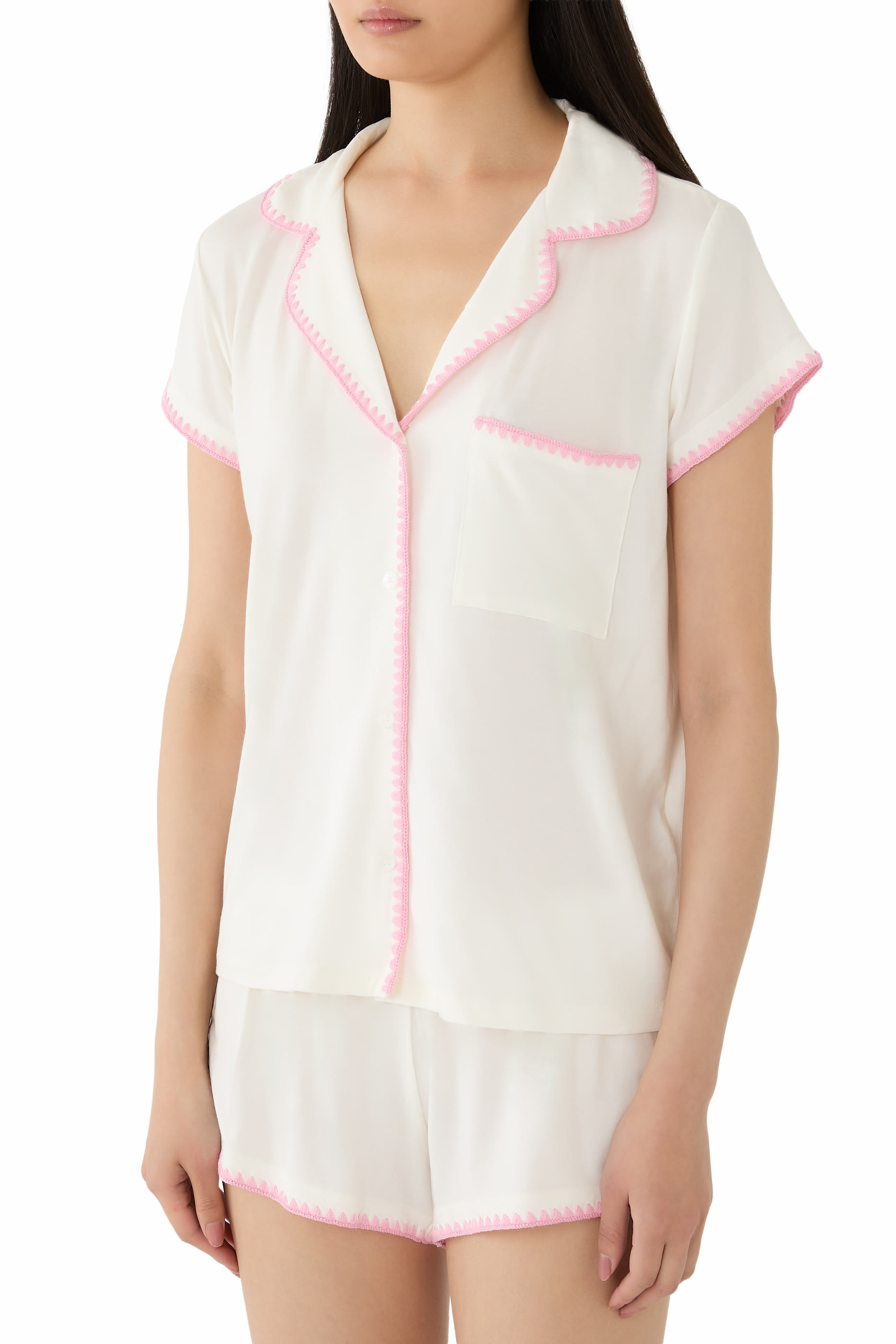 طقم بيجامة فريدا بشورت قصير قماش تينسيل مودال