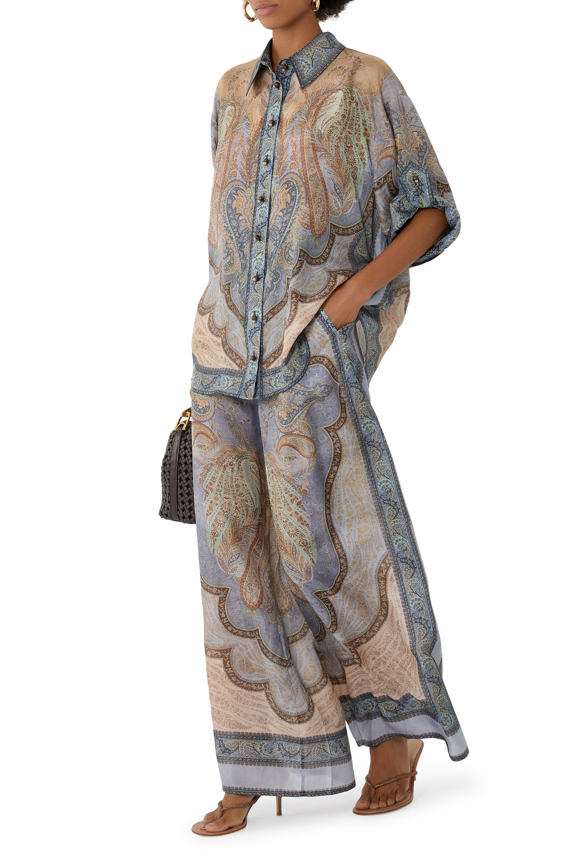 قميص وانديرلست بأكمام قصيرة