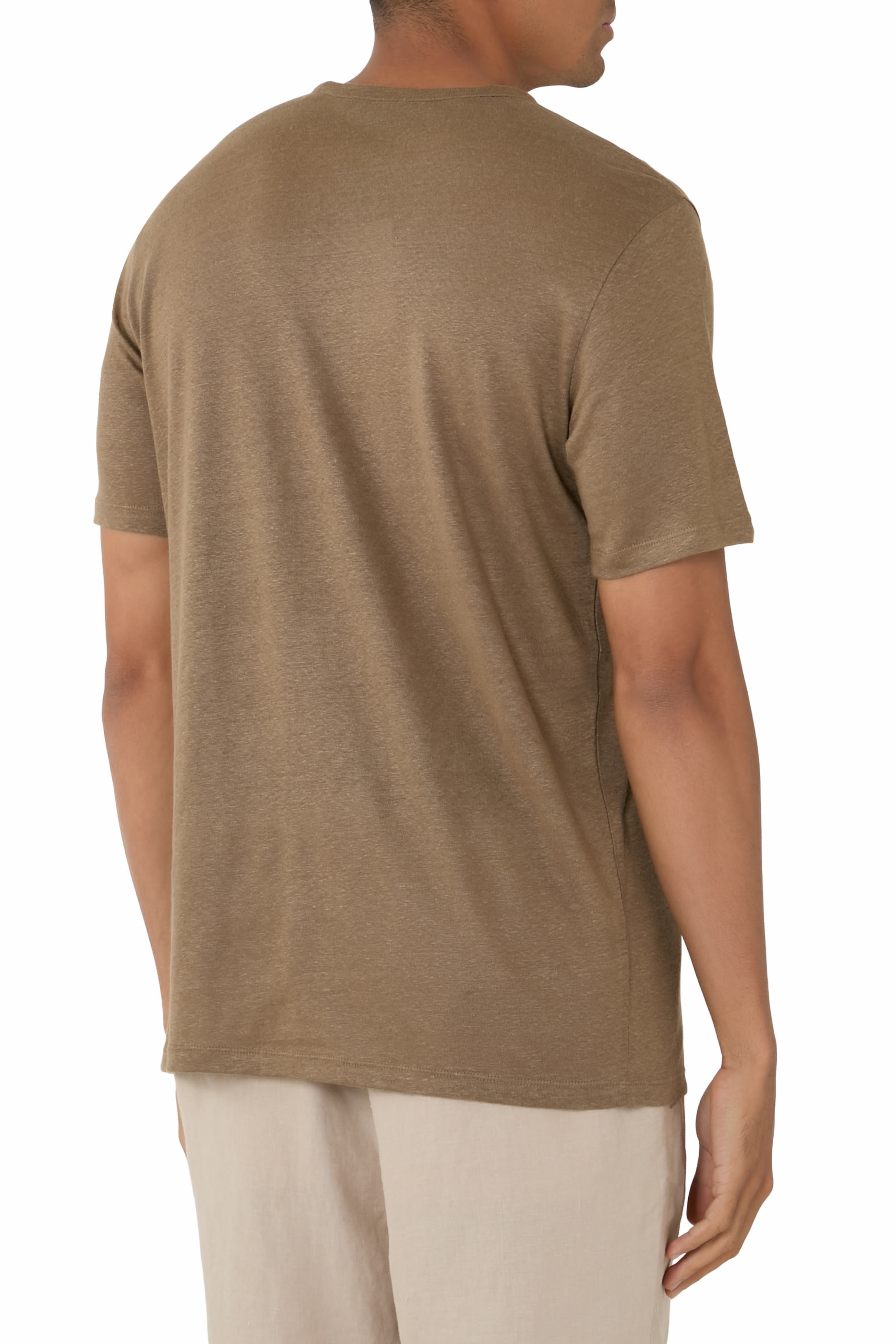 تيشيرت بأكمام قصيرة كتان