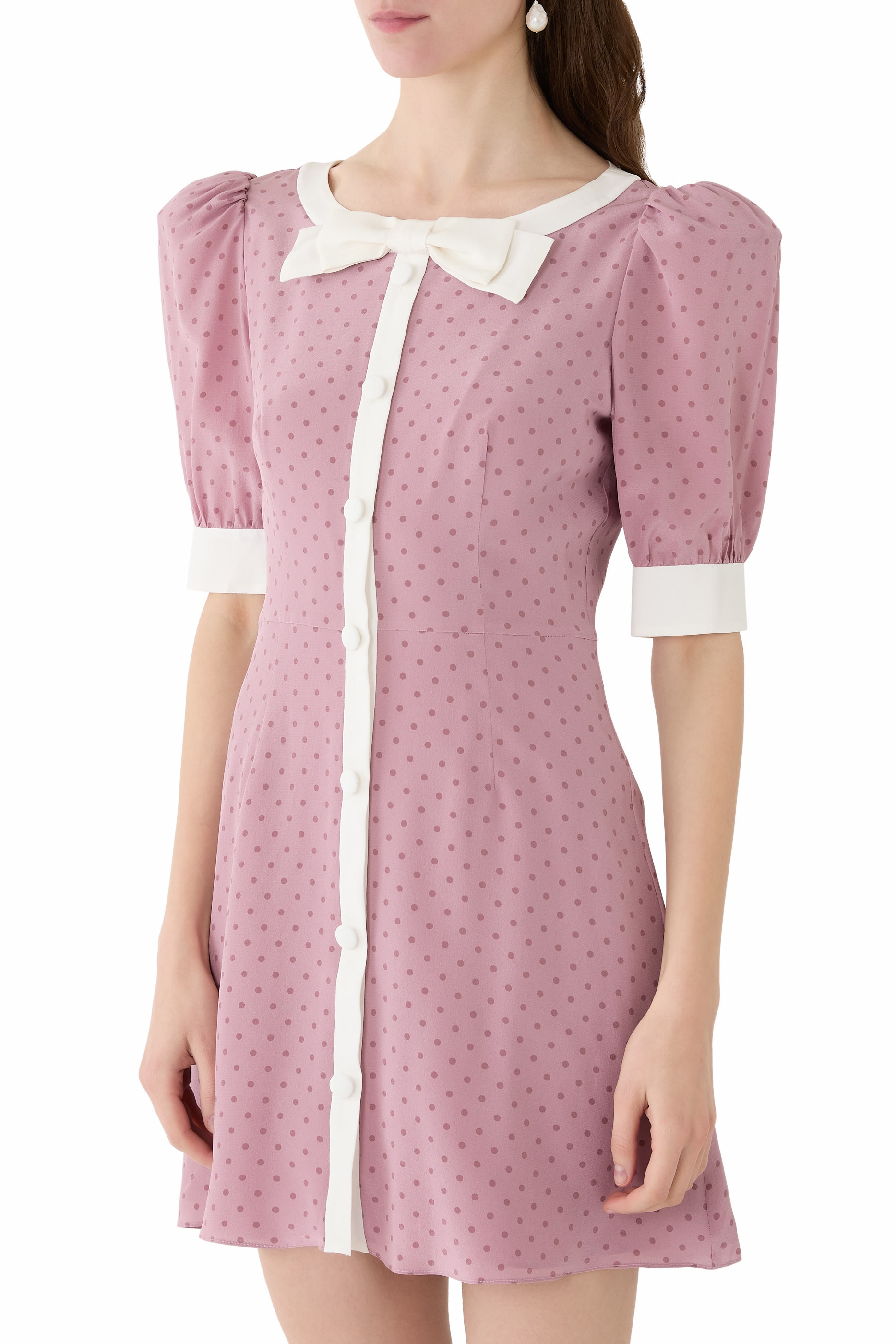 فستان قصير مزين بنقشة نقاط بولكا