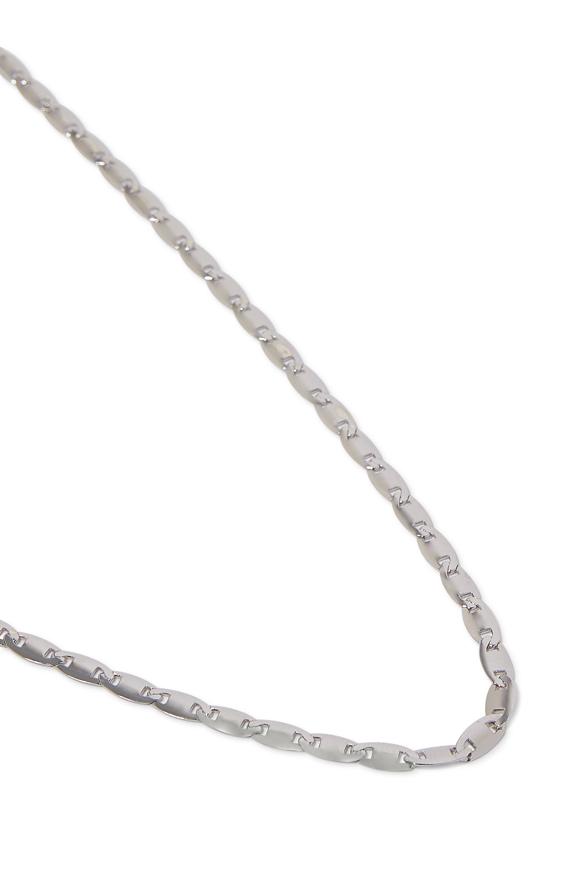 قلادة فيسبر بتصميم سلسلة