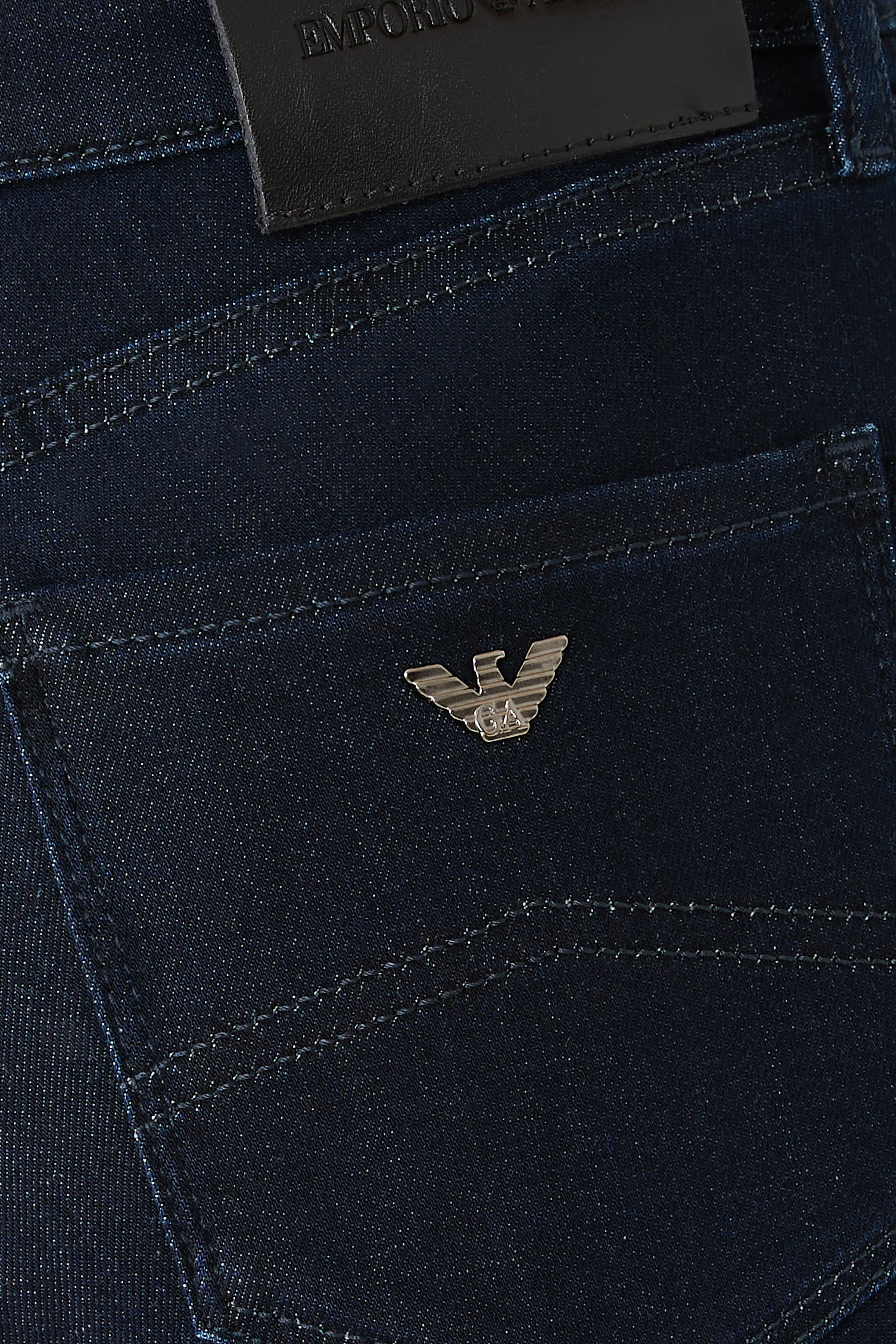 بنطال جينز جي20 بقصة ساق ضيقة جدا وخصر مرتفع