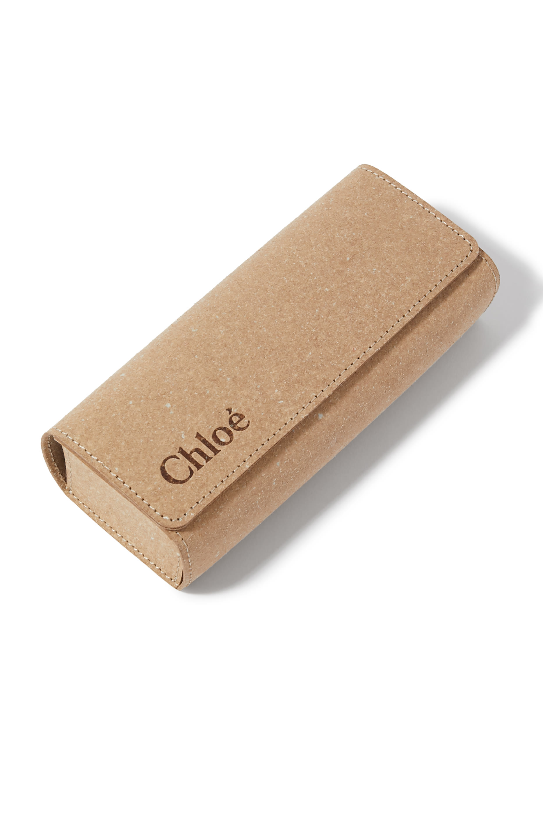 نظارة شمسية بإطار مستدير وشعار الماركة