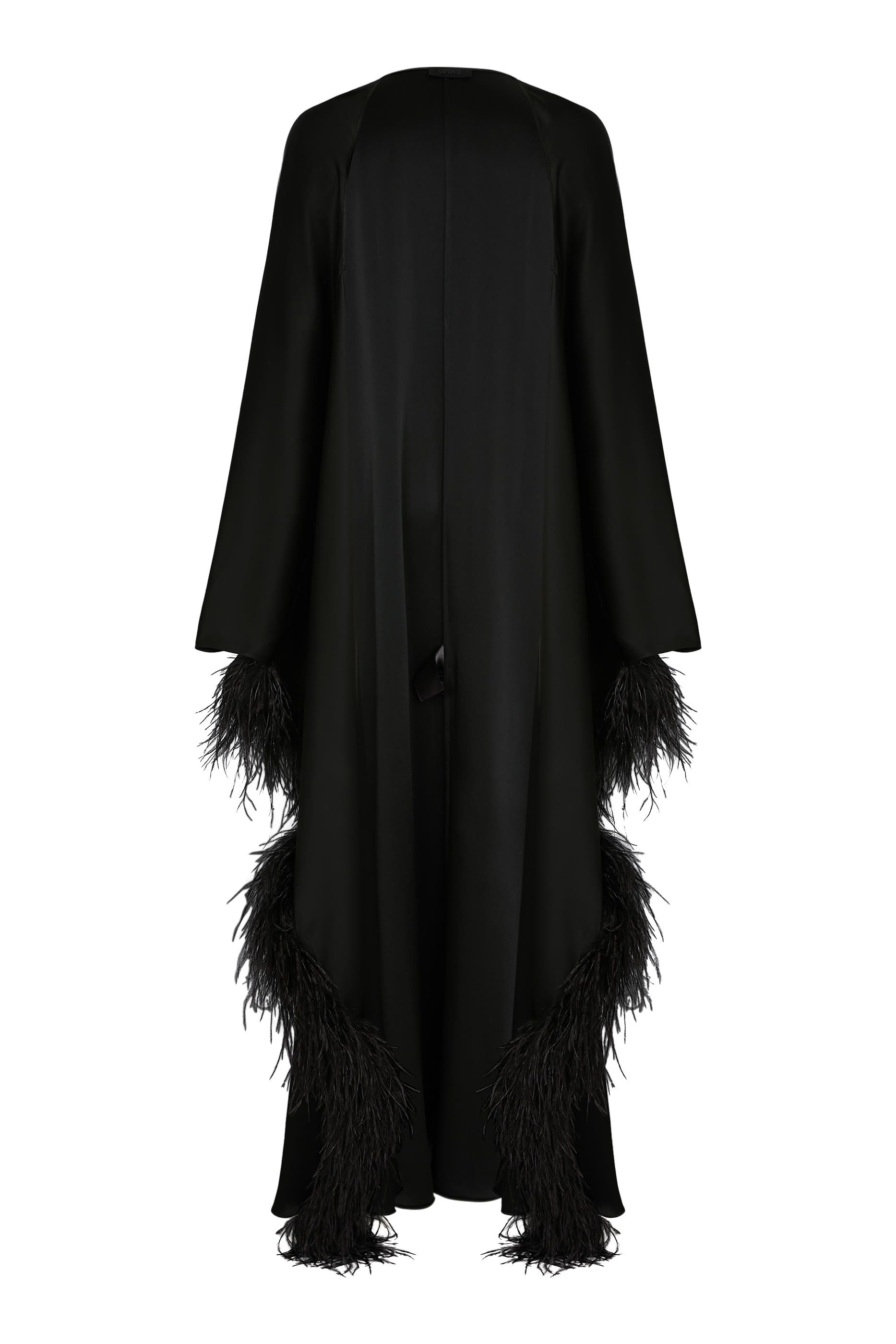 قفطان ستان بأكمام طويلة وحافة بالريش