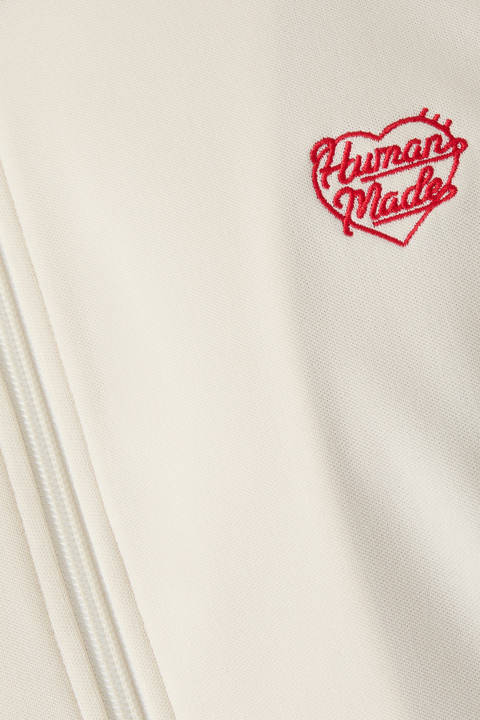 جاكيت رياضي بشعار الماركة