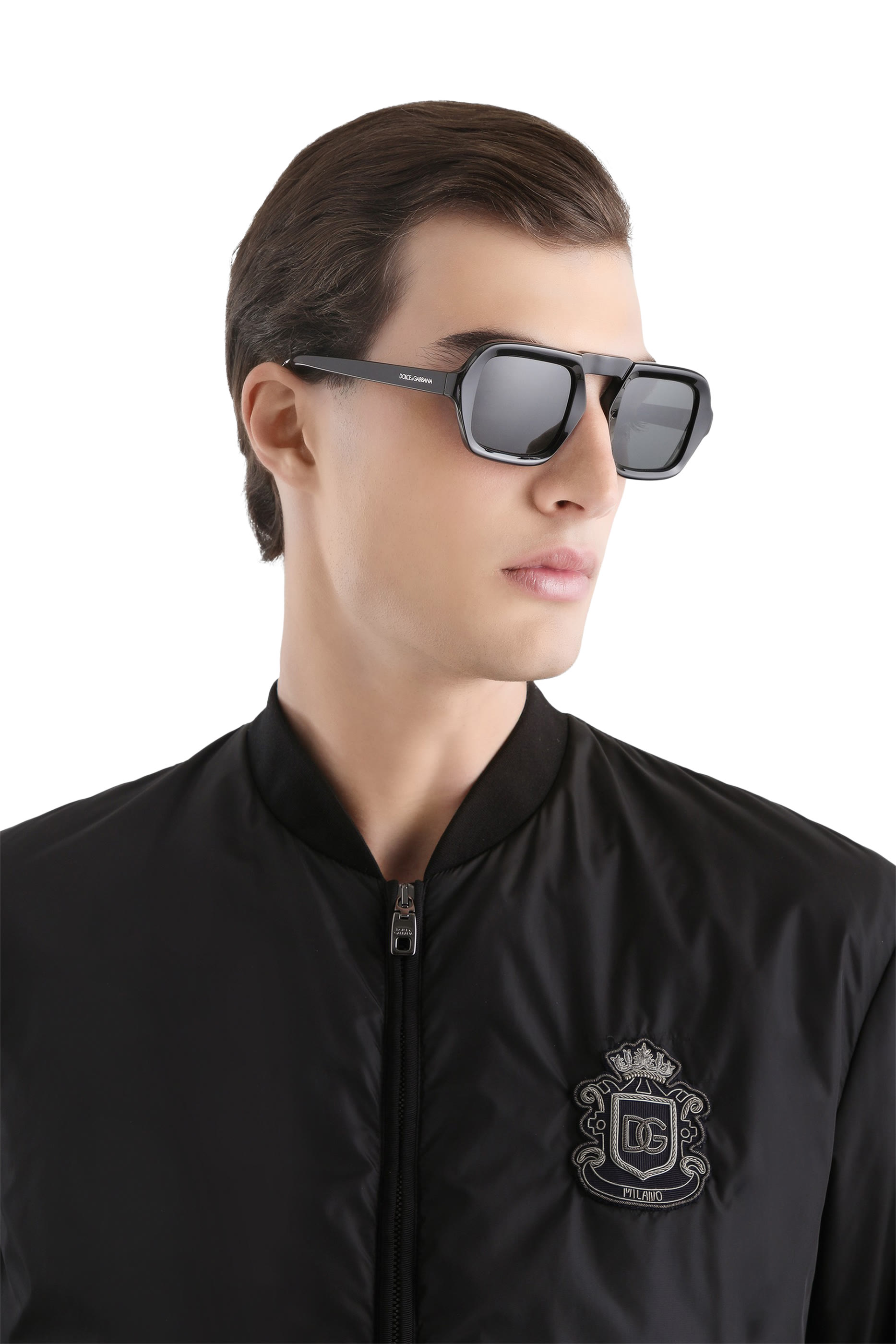 جاكيت برقعة حرفي شعار الماركة