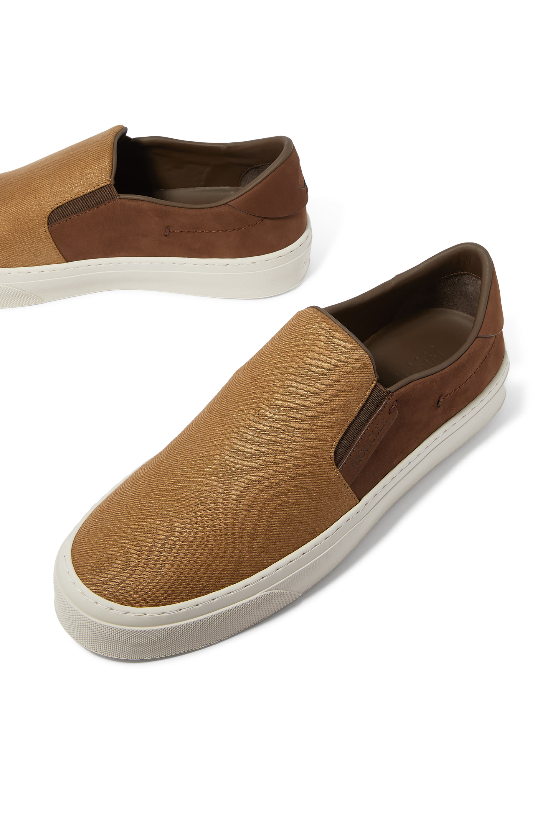 حذاء سهل الإرتداء