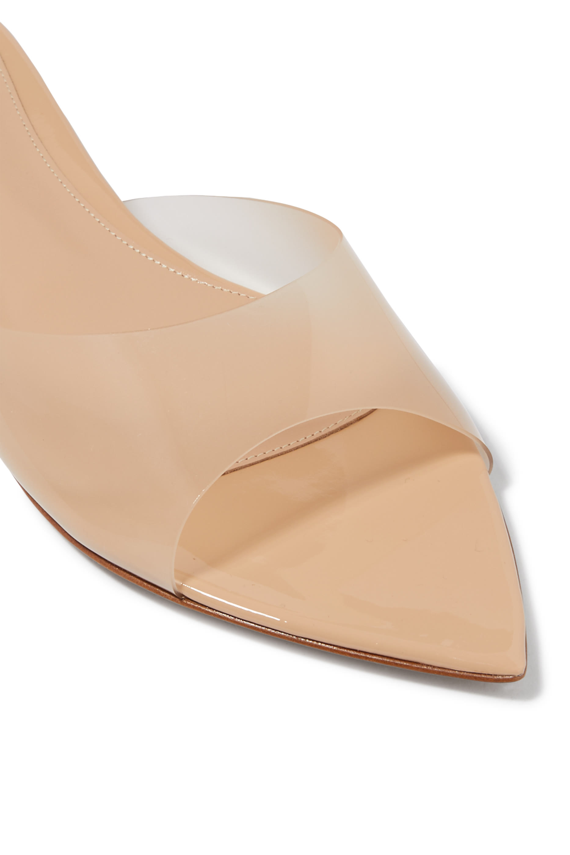 صندل إيل بليكسي بنعل مسطح