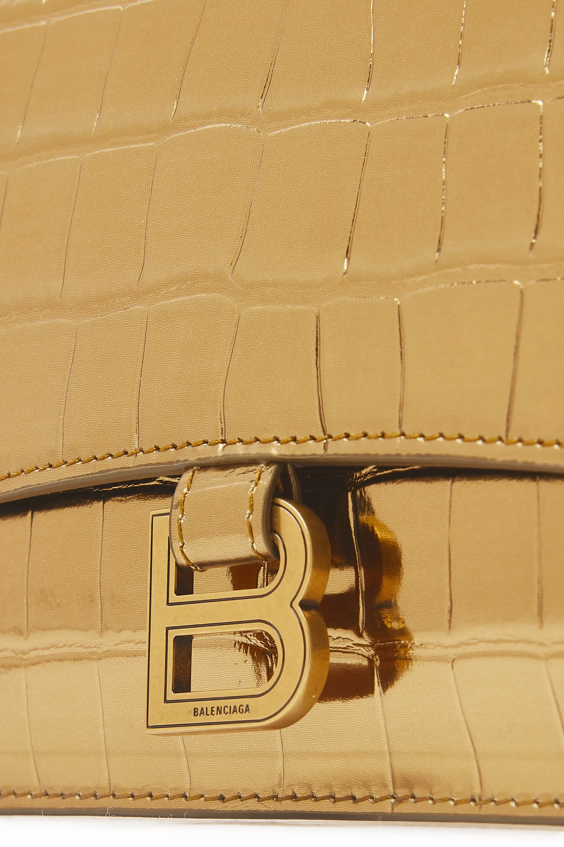 حقيبة اورجلاس صغيرة بغطاء قلاب